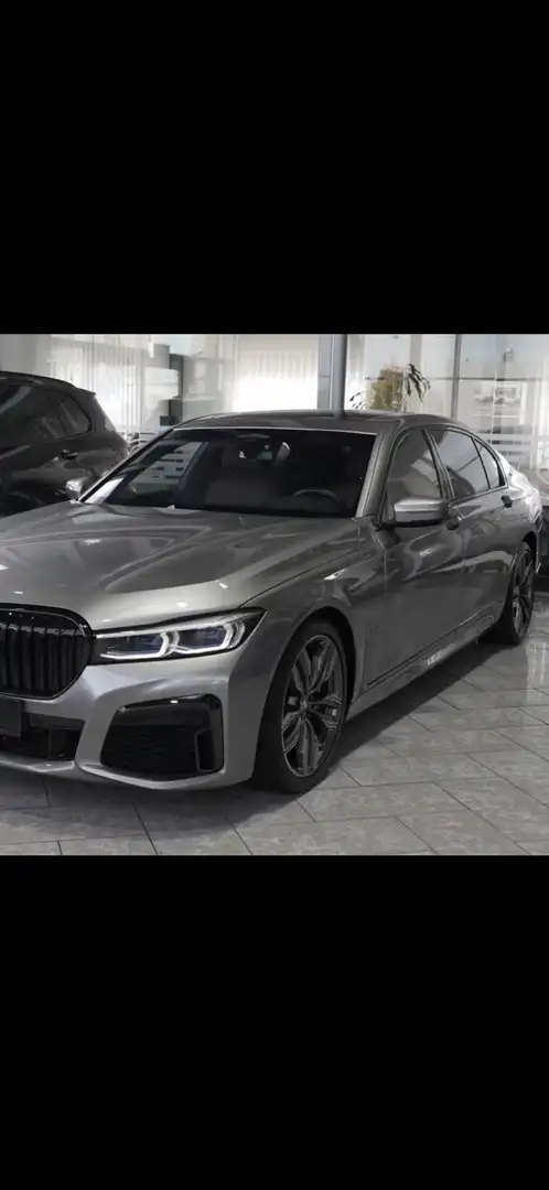 BMW 760 M760Li xDrive V12 Excellence - 1