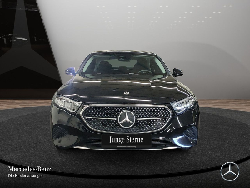 Mercedes-Benz E 200 Avantgarde Distr. LED Kamera Spurhalt-Ass 9G — photo 3