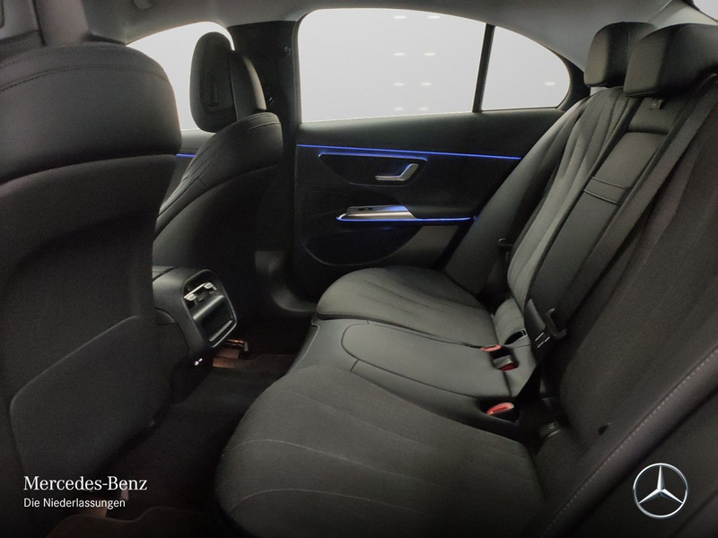 Mercedes-Benz E 200 Avantgarde Distr. LED Kamera Spurhalt-Ass 9G — photo 12