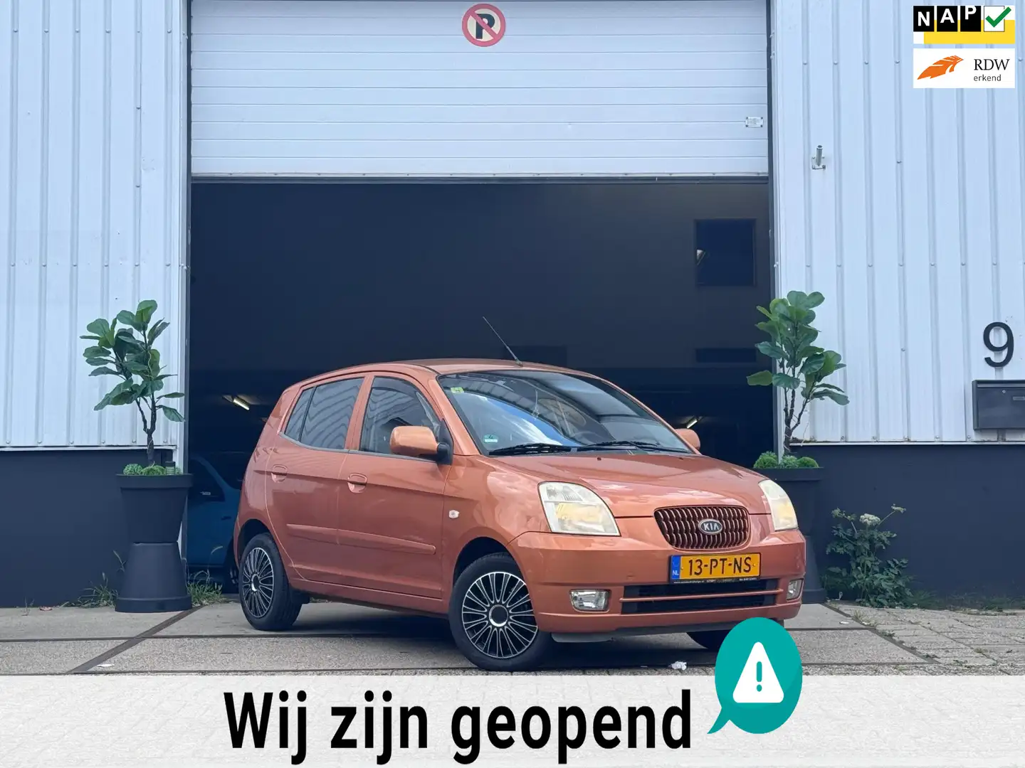 Kia Picanto 1.0 EX Apple CarPlay//4x Elek. Ramen//5DRS Oranje - 1