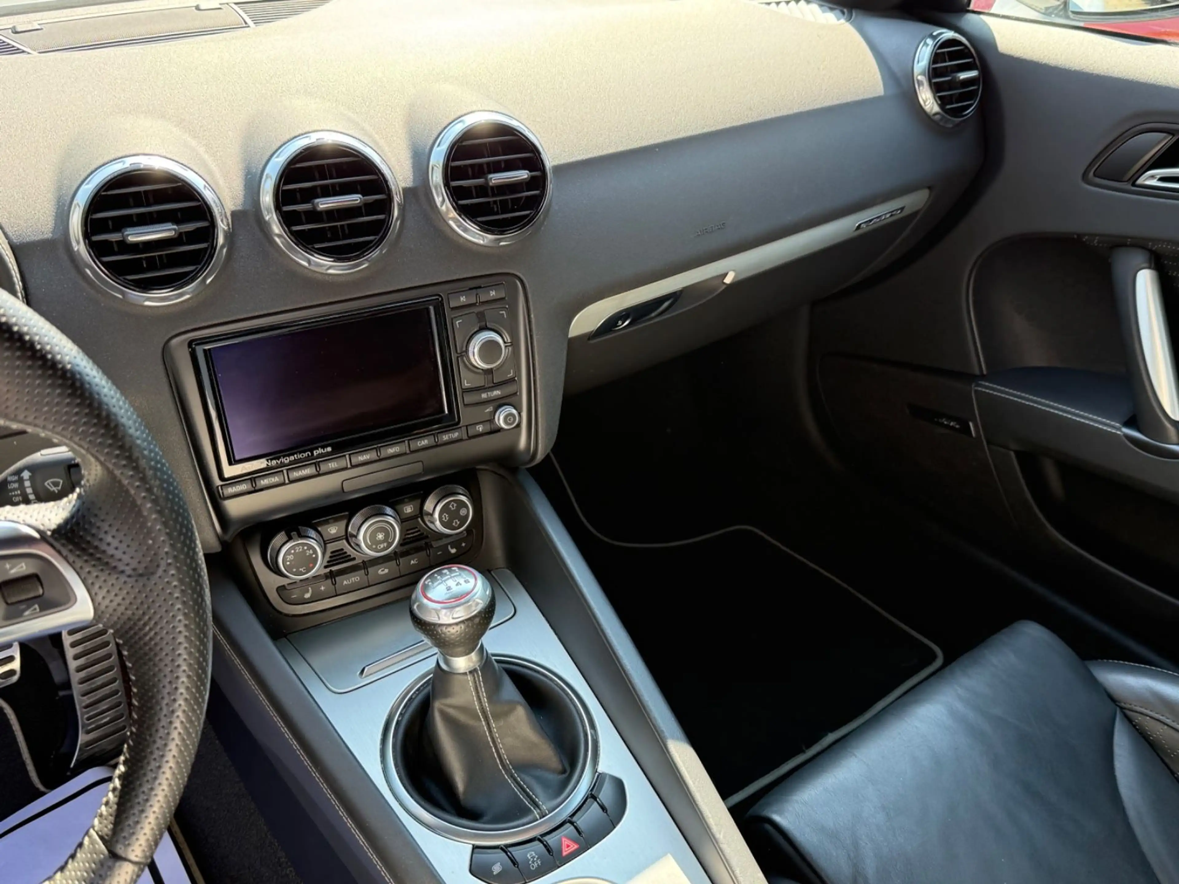 Audi TT COUPÉ 2.5 TFSI TT RS *1.HAND*LIEBHABER*MWST* — photo 14