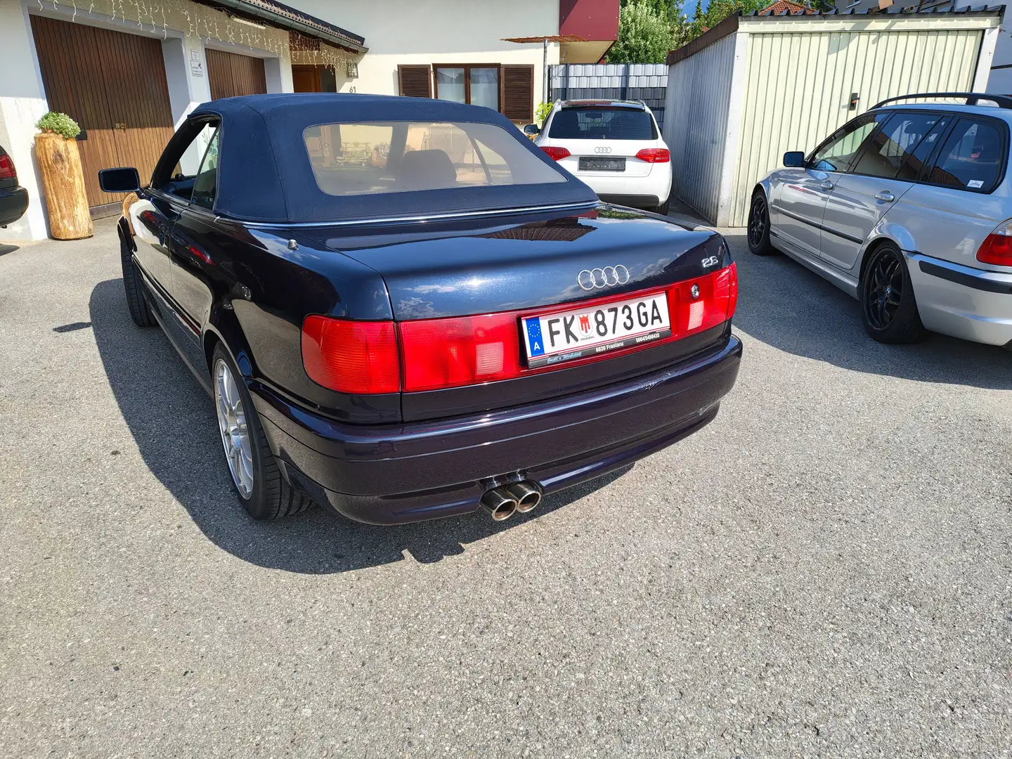 Audi Cabriolet Cabriolet 2,6 E Blau - 2
