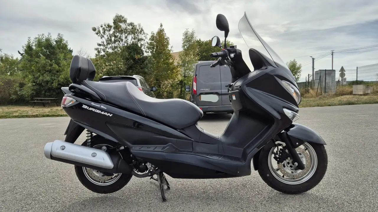Suzuki Burgman 125