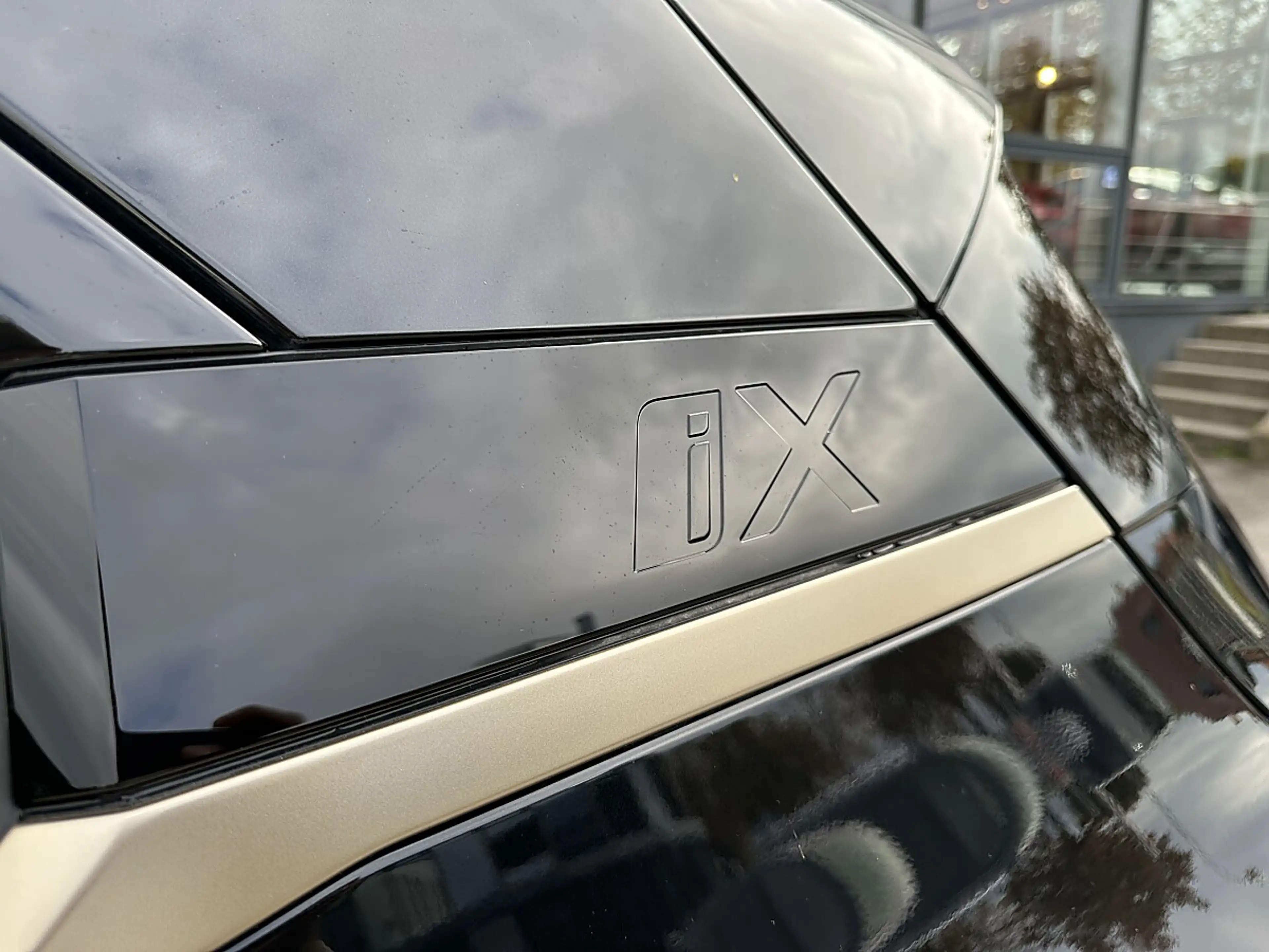 BMW iX xDrive45 101kWh / FACELIFT — photo 11