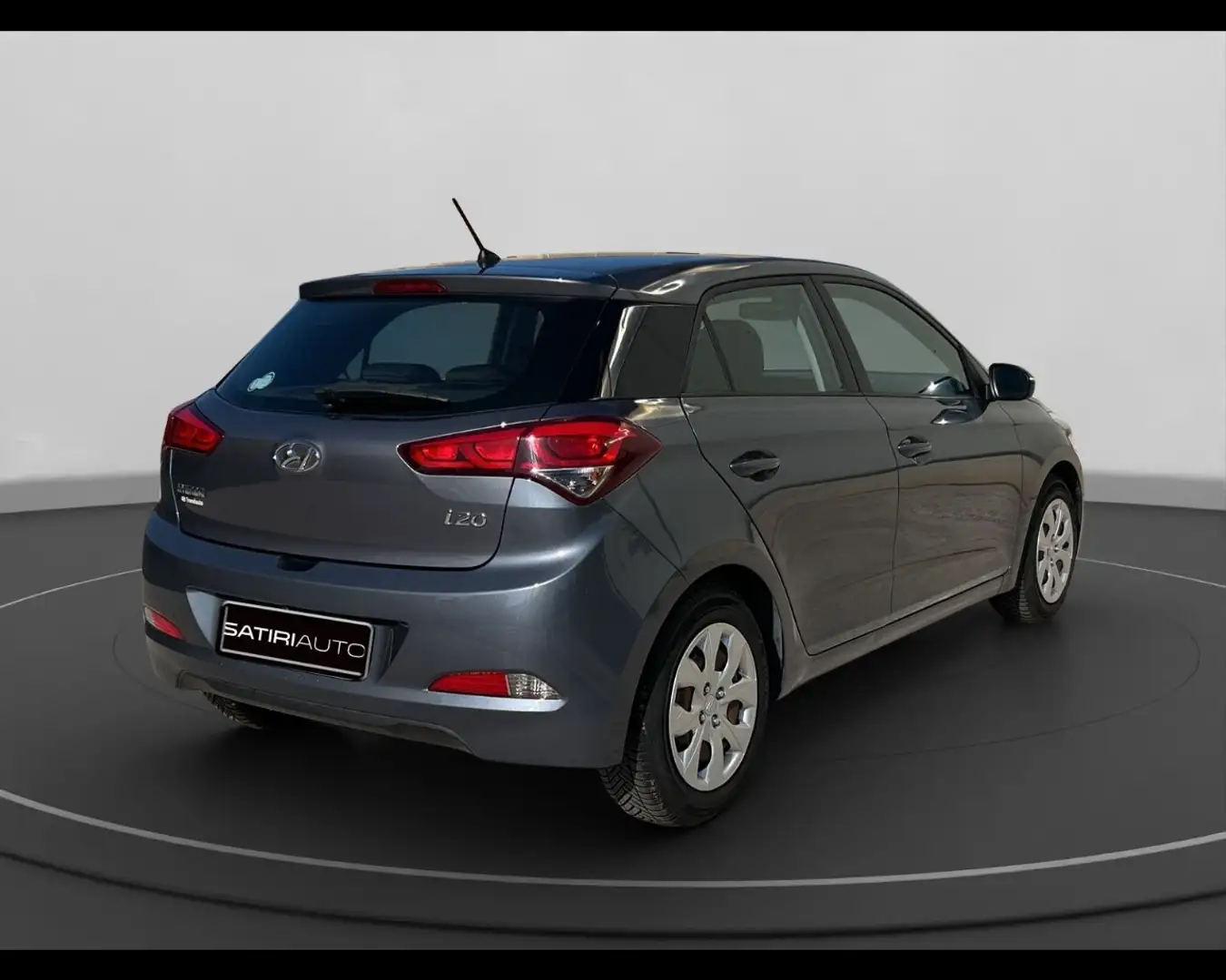 Hyundai i20 5 Porte 1.2  Classic Grijs - 2