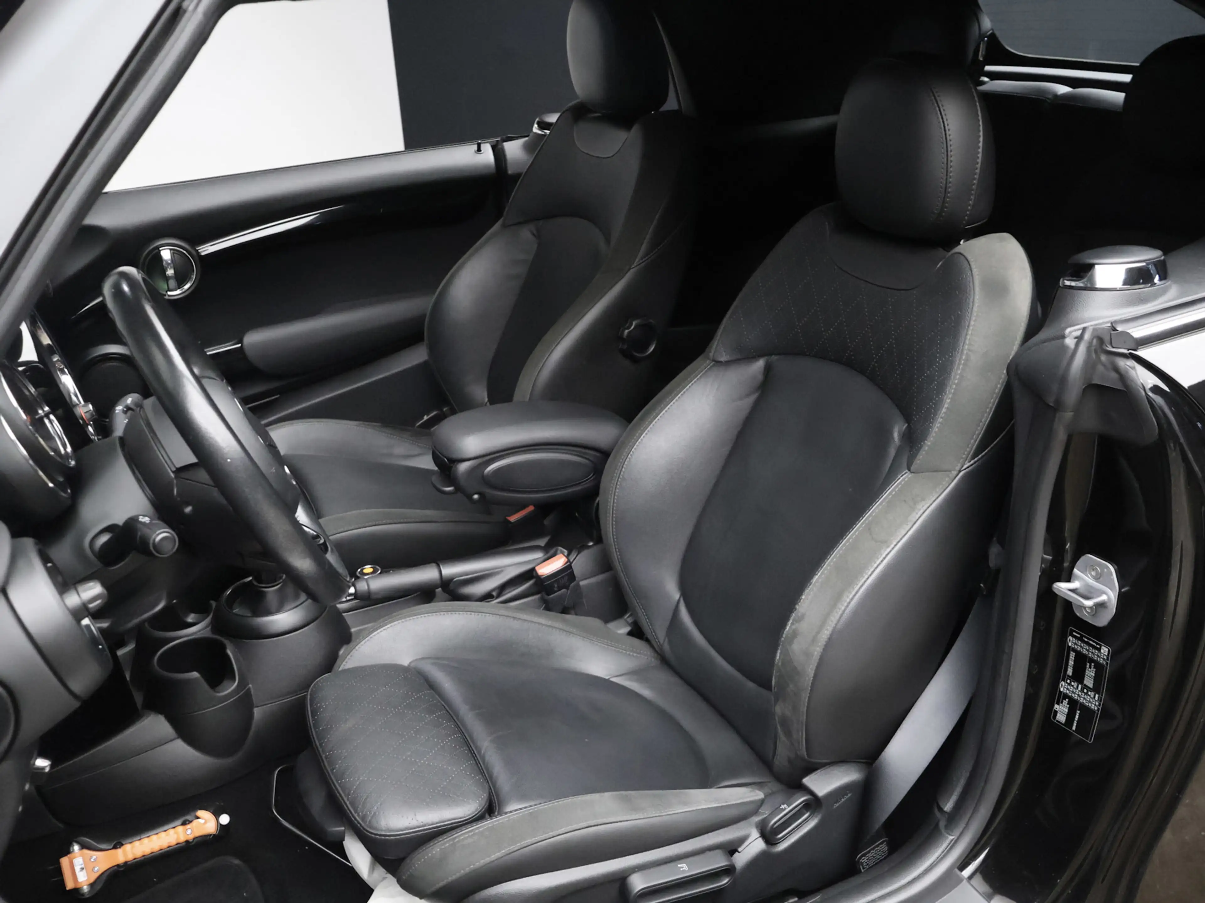 MINI Cooper Cabrio 1.5 Chili Sport (CABRIO,NAVI,CAMERA,STOELVERWARMIN — photo 22