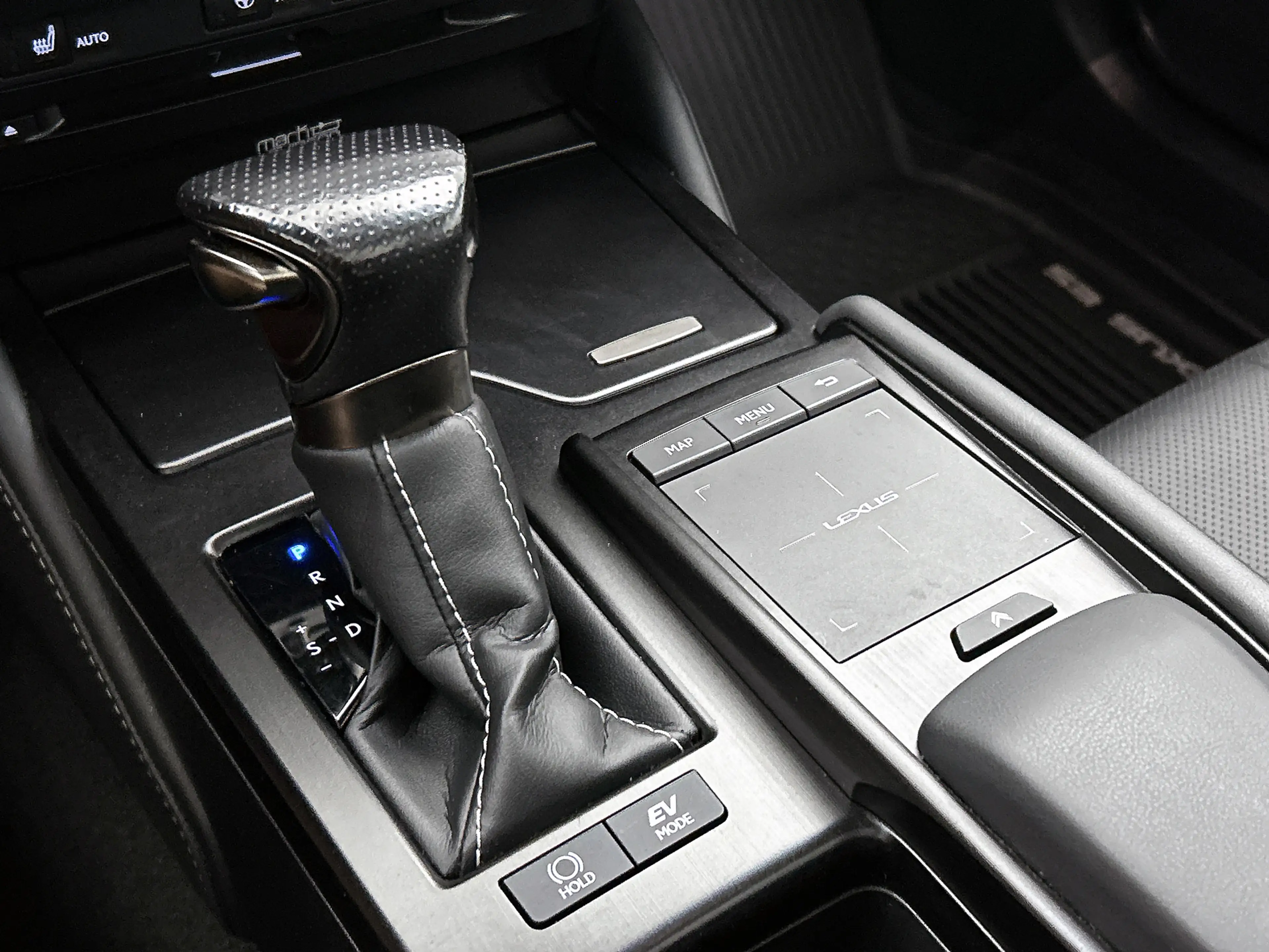 Lexus ES 300 300h F Sport Premium | Glazen schuifkanteldak | Ma — photo 12