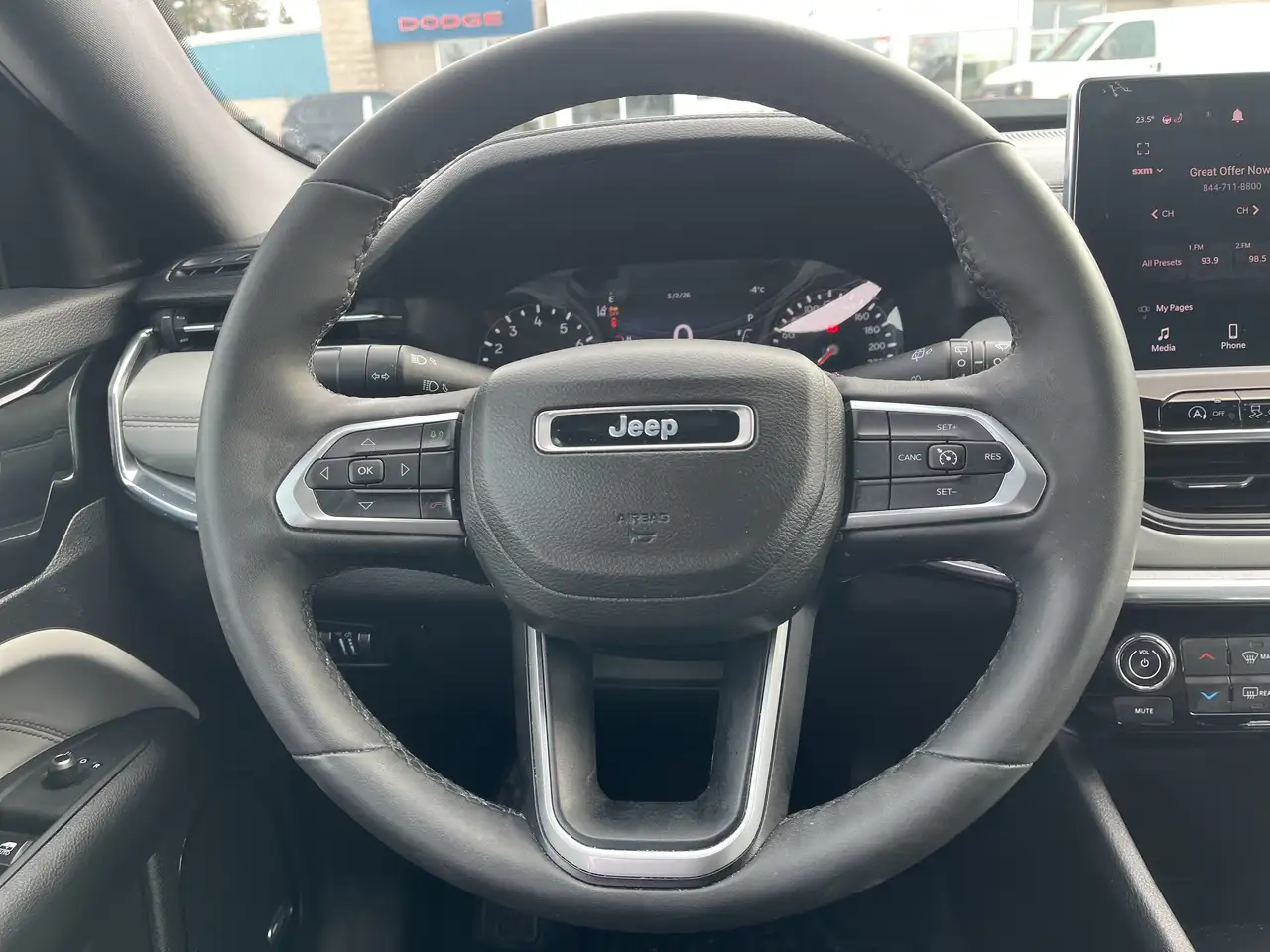 Jeep Compass снимка Jeep Compass
