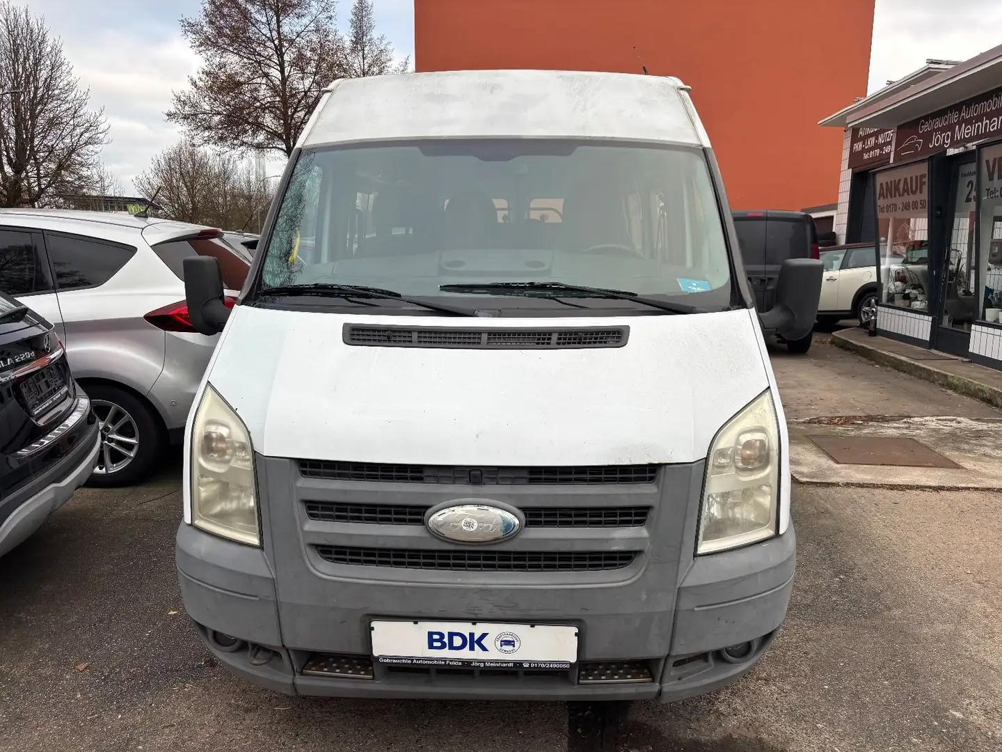Ford Transit Kombi BEHINDERTENGERECHT MIT RAMPE Weiß - 1