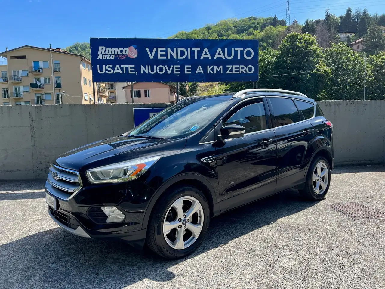 usato Ford Kuga SUV/Fuoristrada/Pick-up a Genova per € 16.900,-