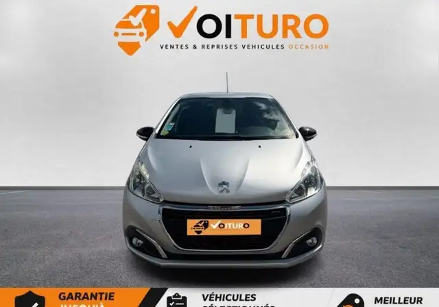 Peugeot 208 view 7