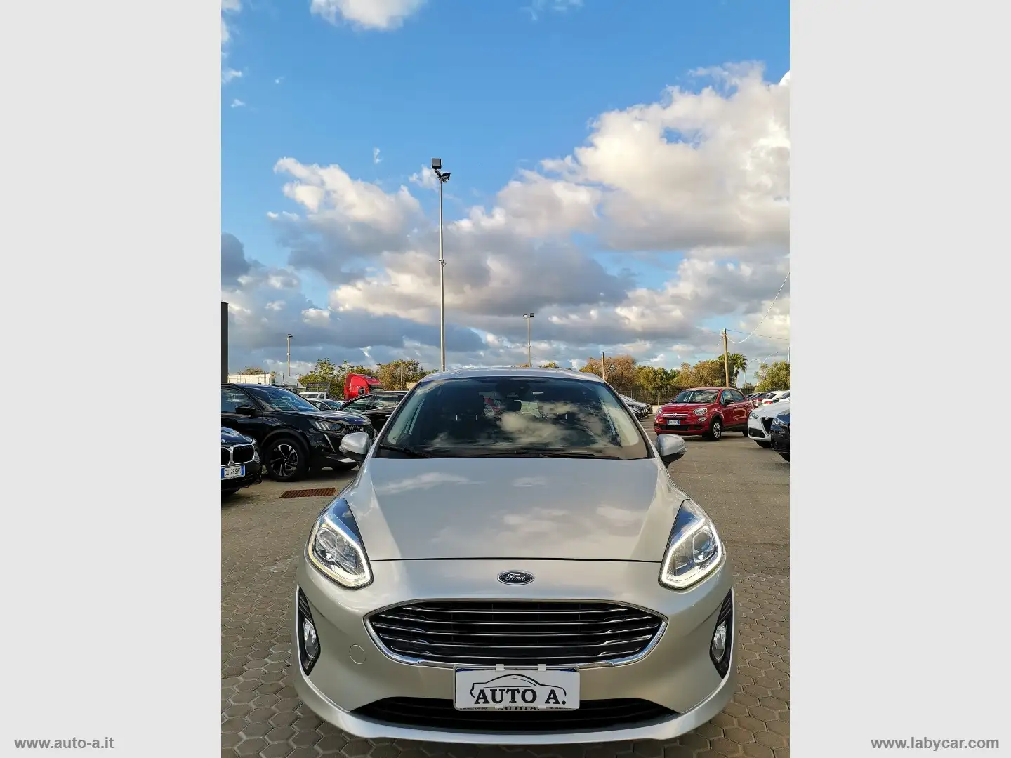 Ford Fiesta 1.1 85 CV 5p. Titanium Grigio - 2