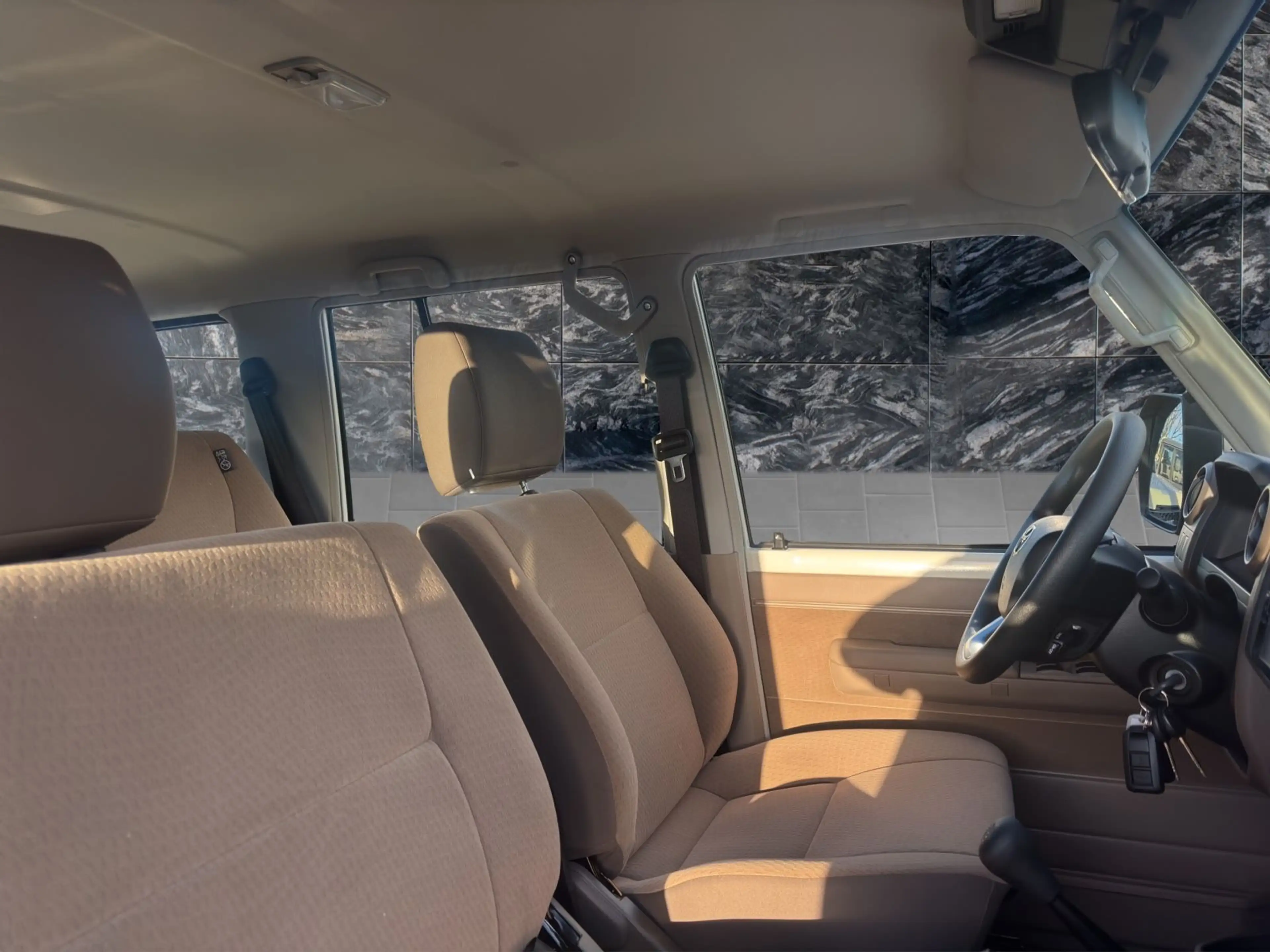 Toyota Land Cruiser GRJ 76 4,0i V6 Euro-6e 4x4 SOFORT — photo 5