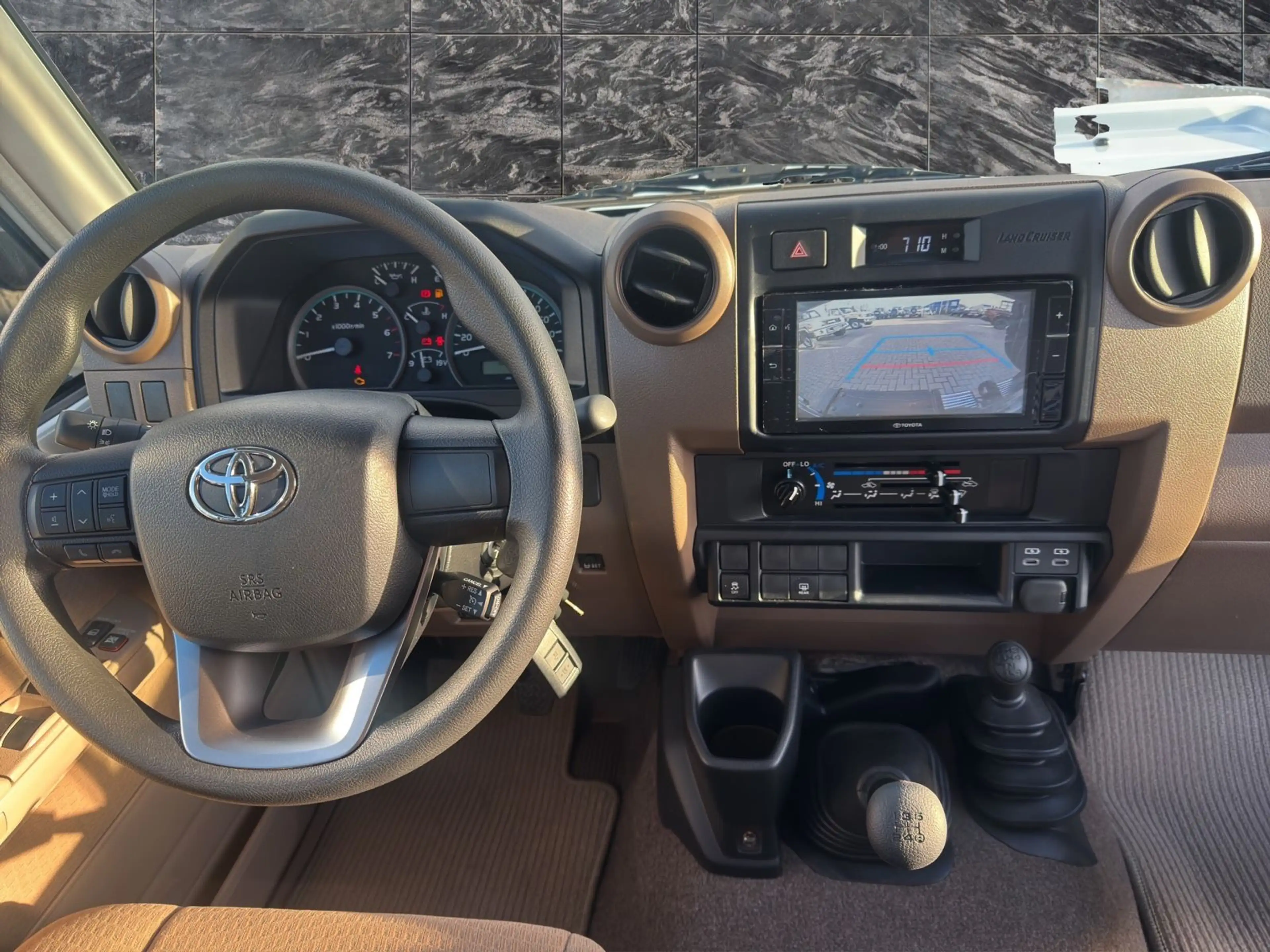 Toyota Land Cruiser GRJ 76 4,0i V6 Euro-6e 4x4 SOFORT — photo 10