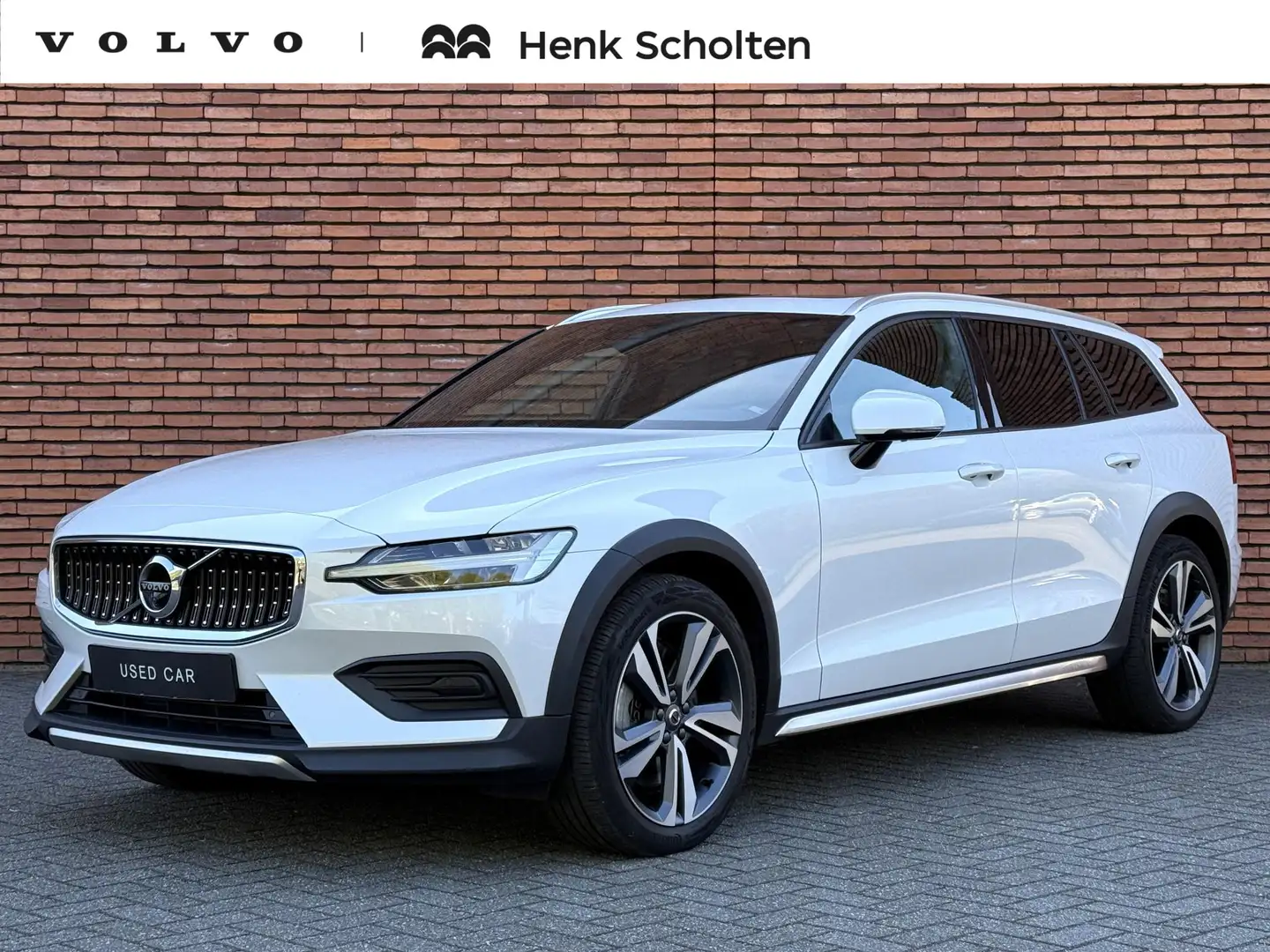 Volvo V60 Cross Country T5 Automaat AWD Pro | Elektrisch Panorama Dak | 36 Blanc - 1