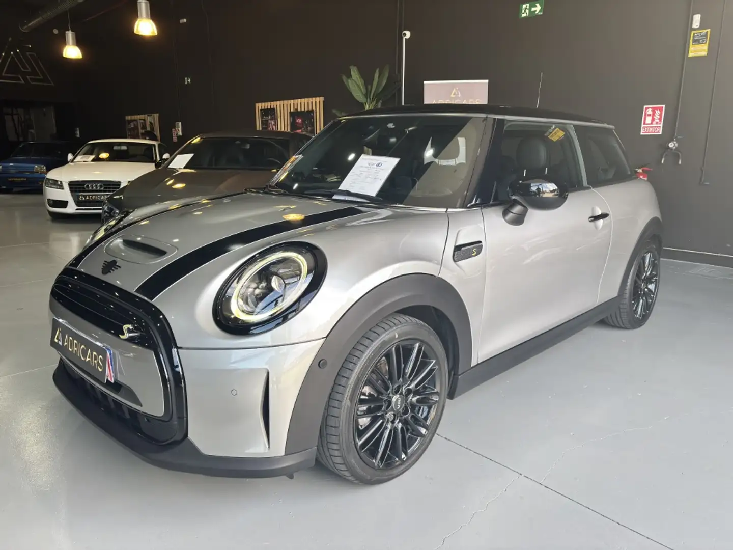 MINI Cooper SE Gris - 2