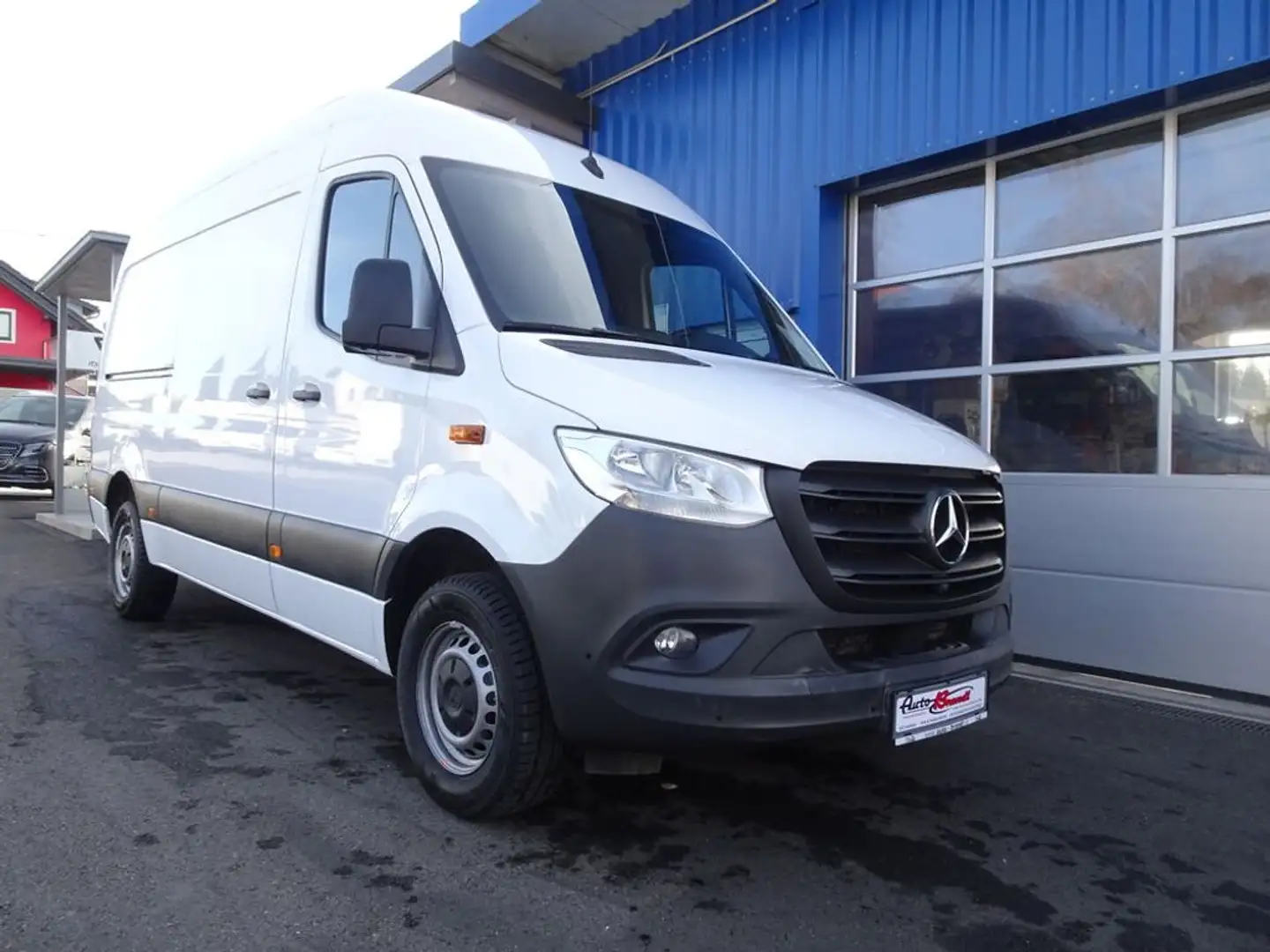 Mercedes-Benz Sprinter 317 CDI 9G-Tronic L2H2 / AHK 3500 KG Weiß - 2