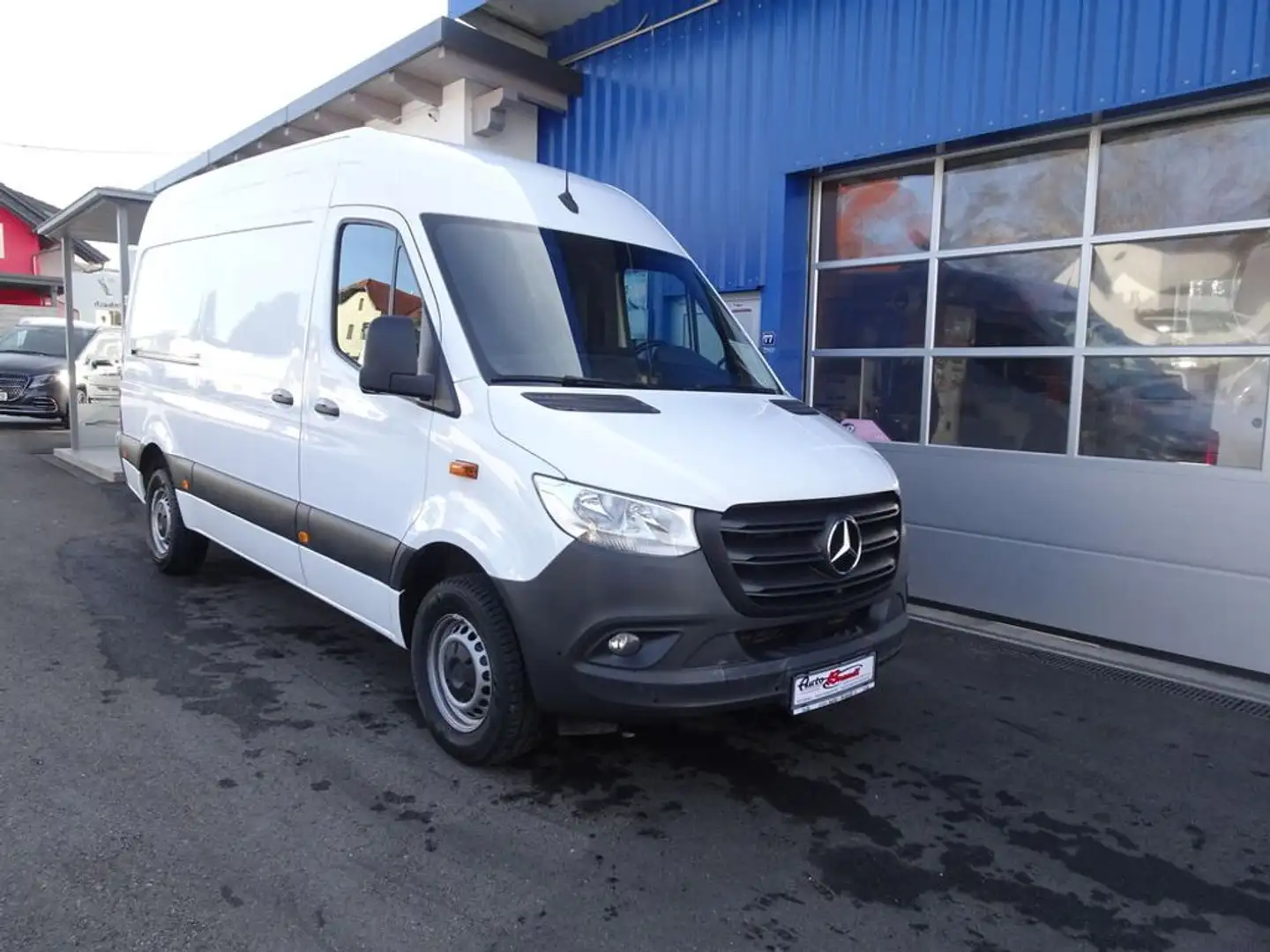 Mercedes-Benz Sprinter 317 CDI 9G-Tronic L2H2  / AHK 3500 KG Weiß - 1