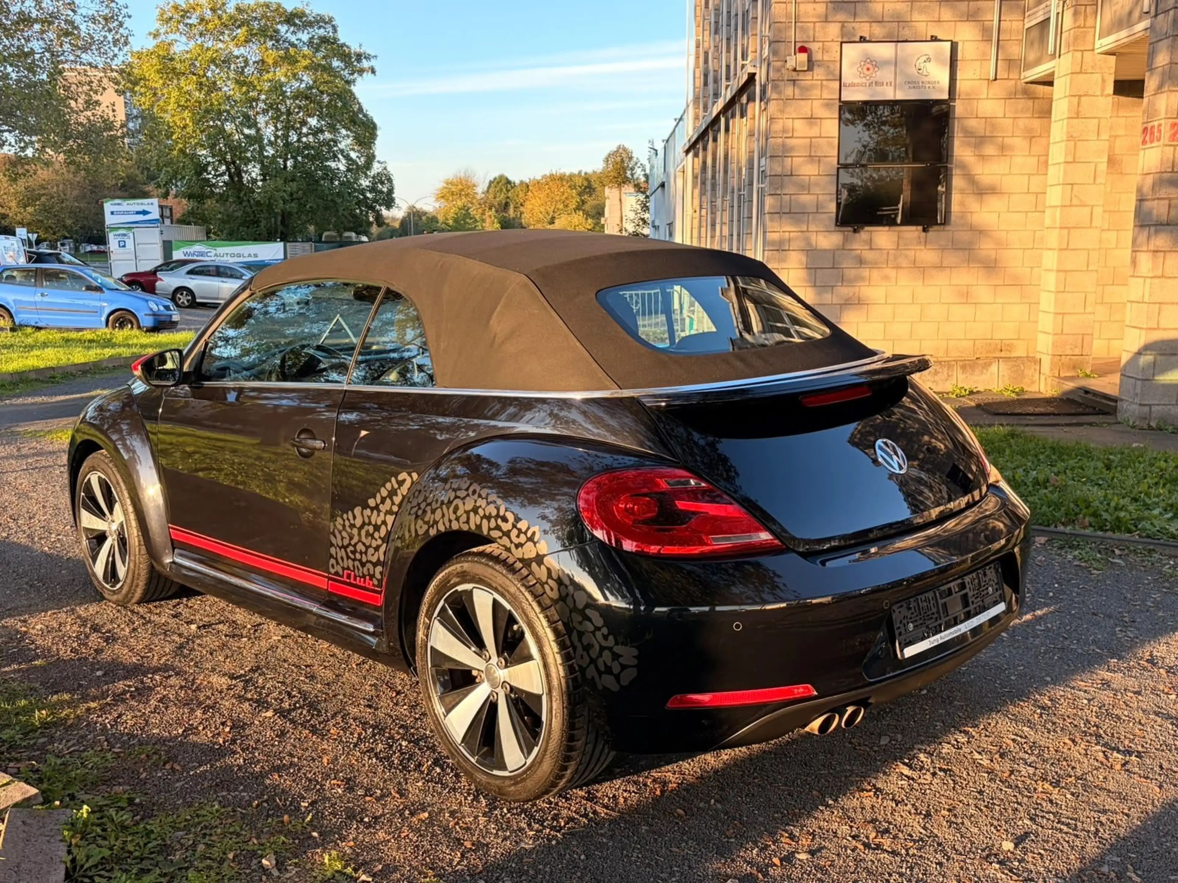 Volkswagen Beetle Cabriolet Club BMT — photo 9