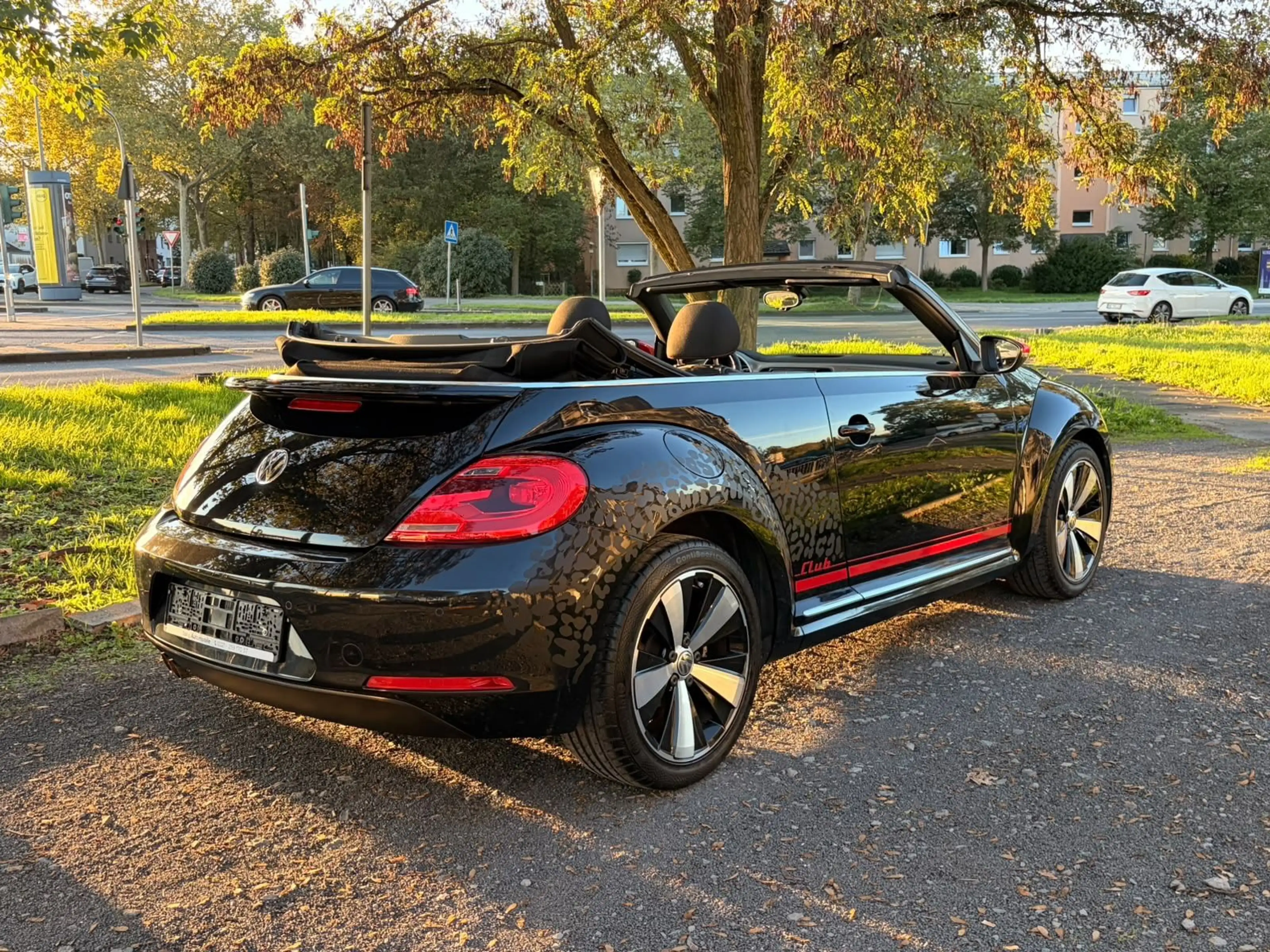 Volkswagen Beetle Cabriolet Club BMT — photo 2
