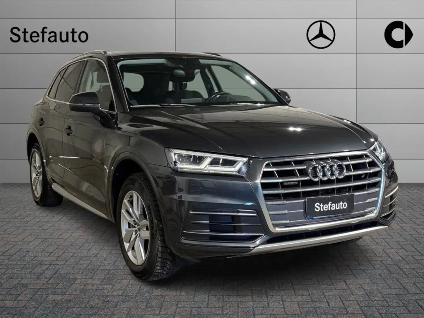 Audi Q5 2.0 TDI 190 CV quattro S tronic Business Noir - 1