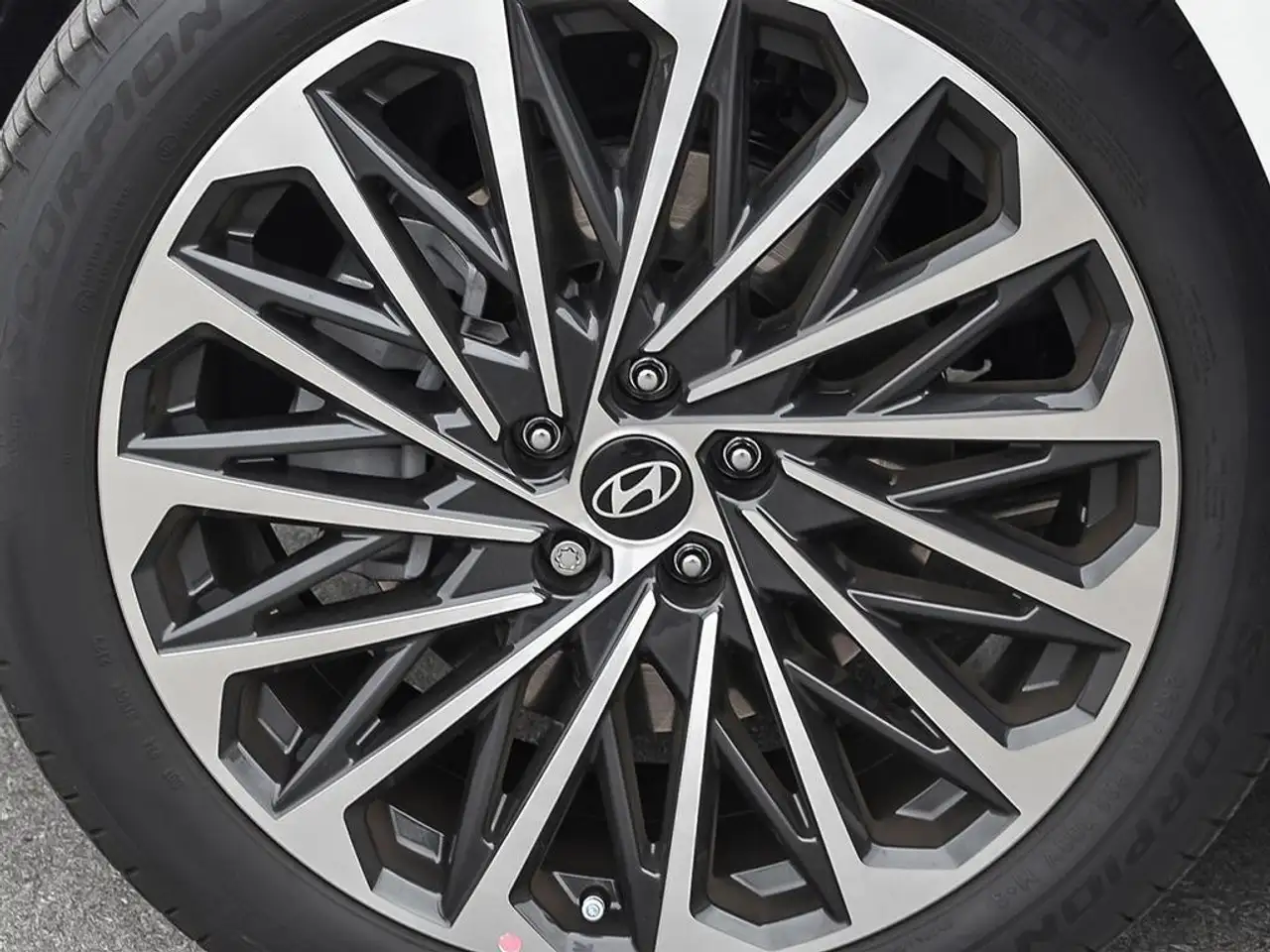 Hyundai PALISADE photo Hyundai PALISADE