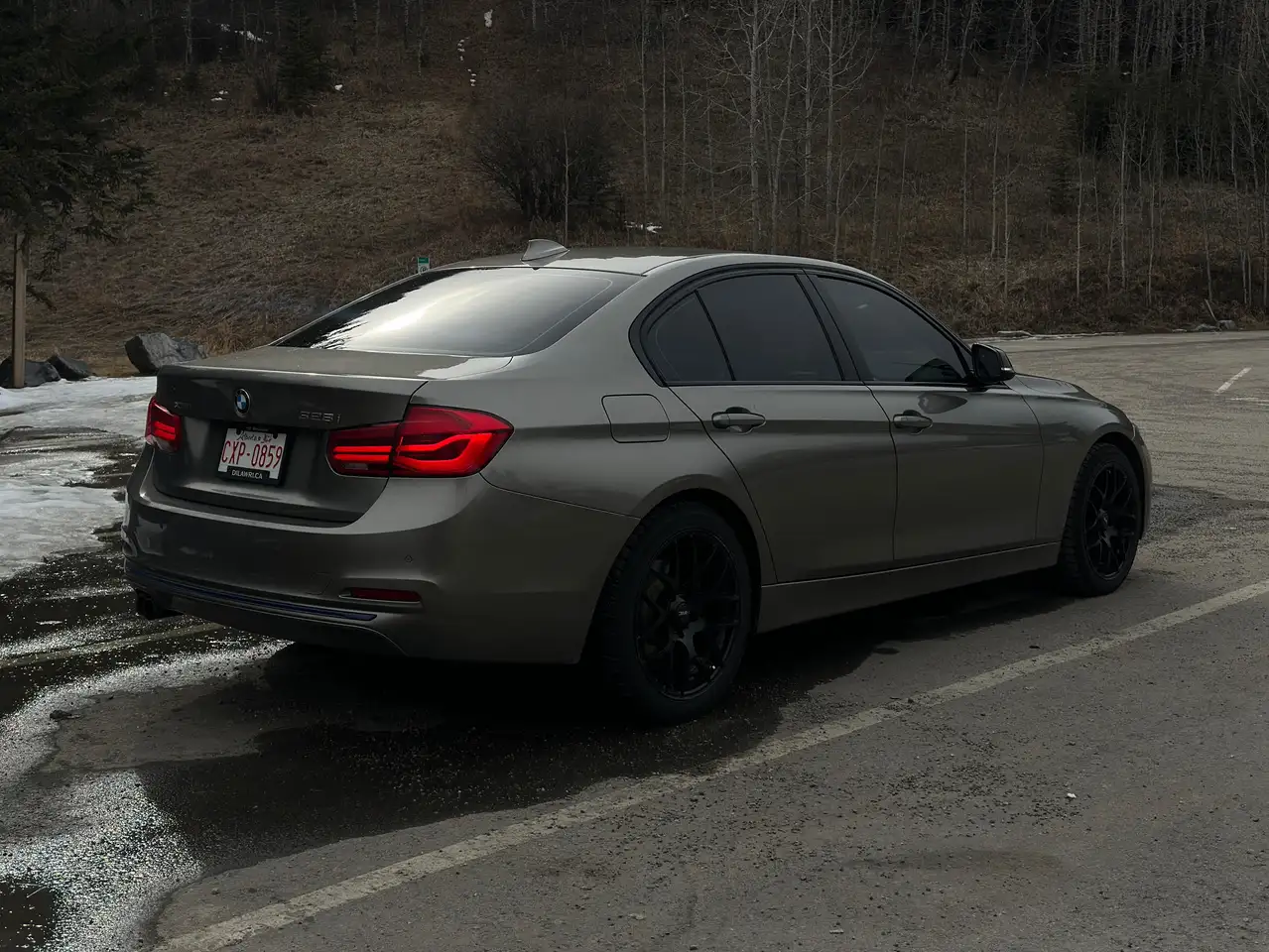 BMW 3 Series photo BMW 3 Series