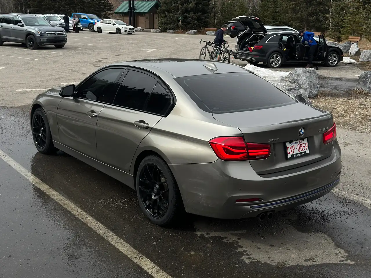 BMW 3 Series photo BMW 3 Series