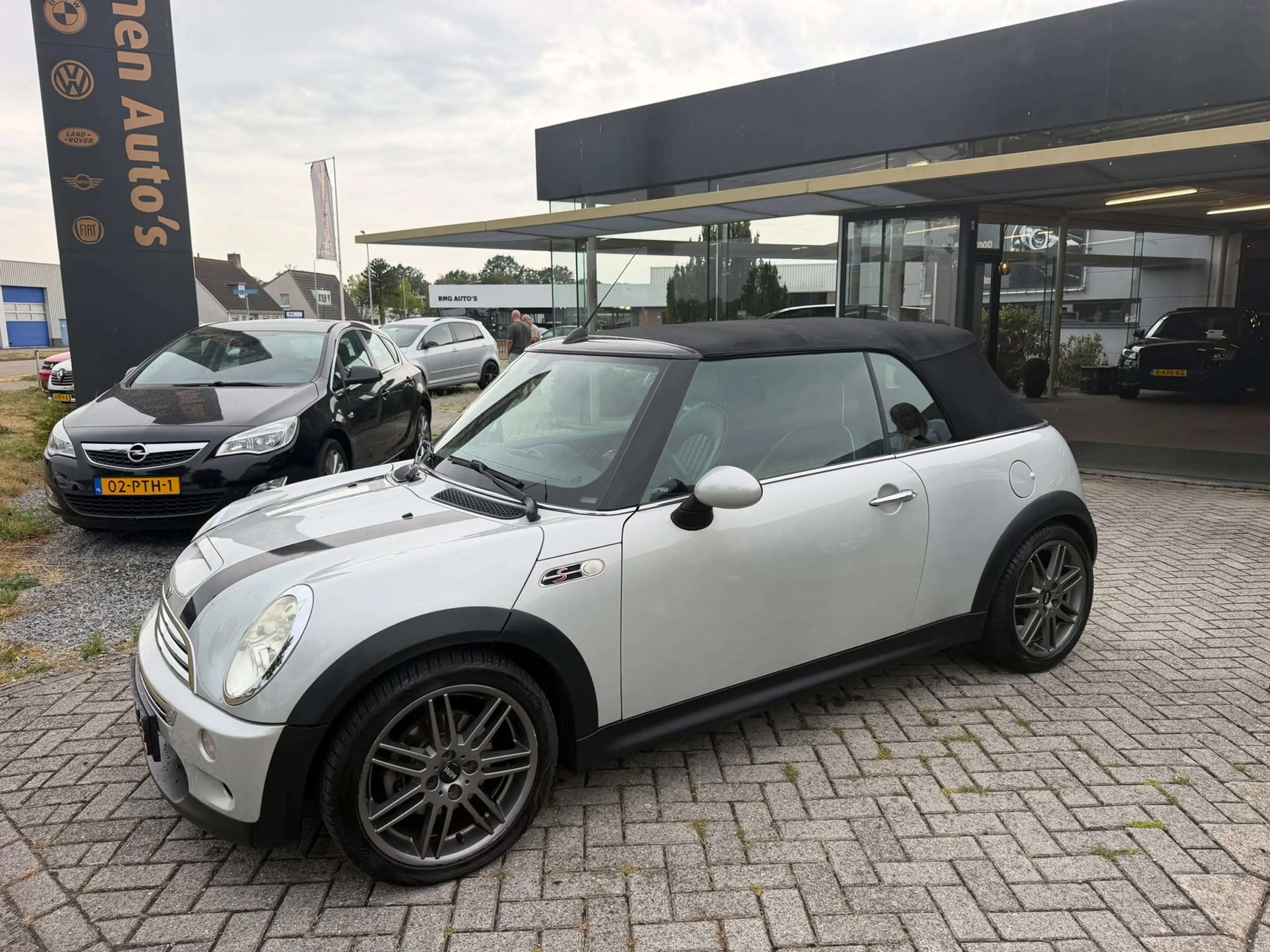 MINI Cooper S Cabrio 1.6 CABRIO,LEER, AIRCO, 170PK — photo 3