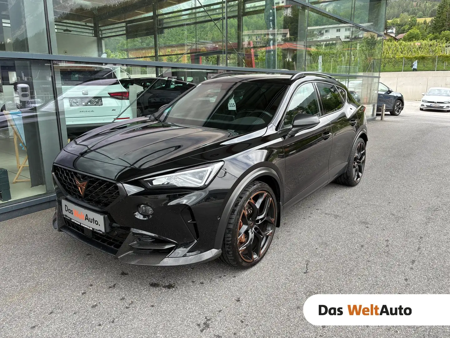 CUPRA Formentor VZ5 2.5 TSI 390 PS DSG 4Drive Schwarz - 1