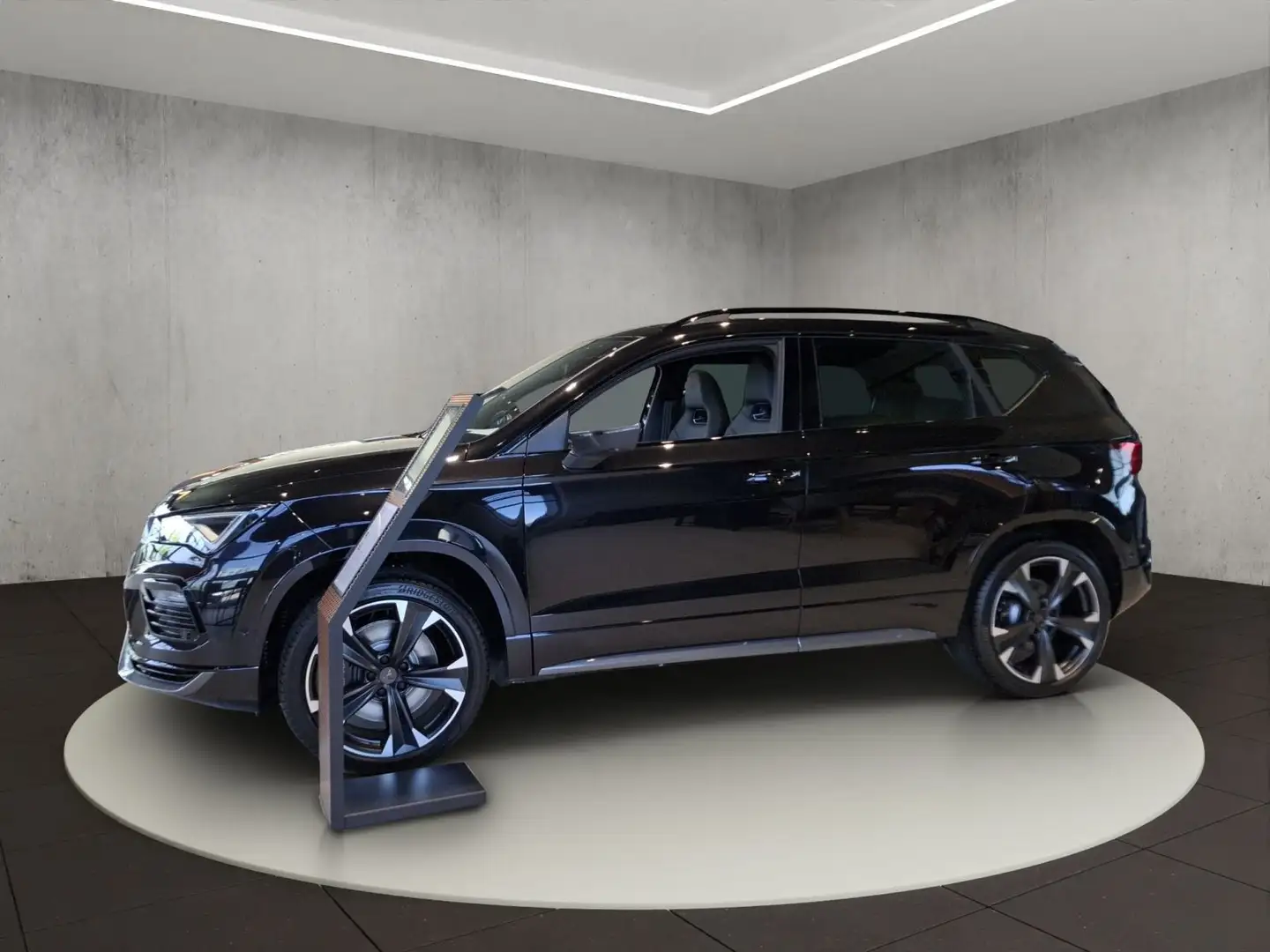 CUPRA Ateca 2.0 TSI VZ 4Drive Panorama 360 Kamera elek Schwarz - 1