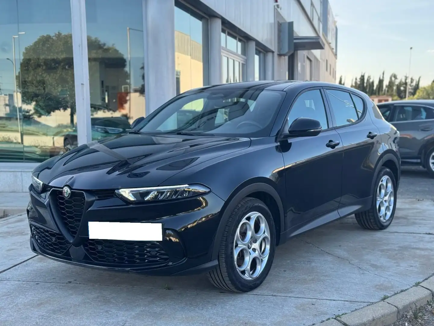 Alfa Romeo Tonale 1.6 DS Super FWD Schwarz - 1