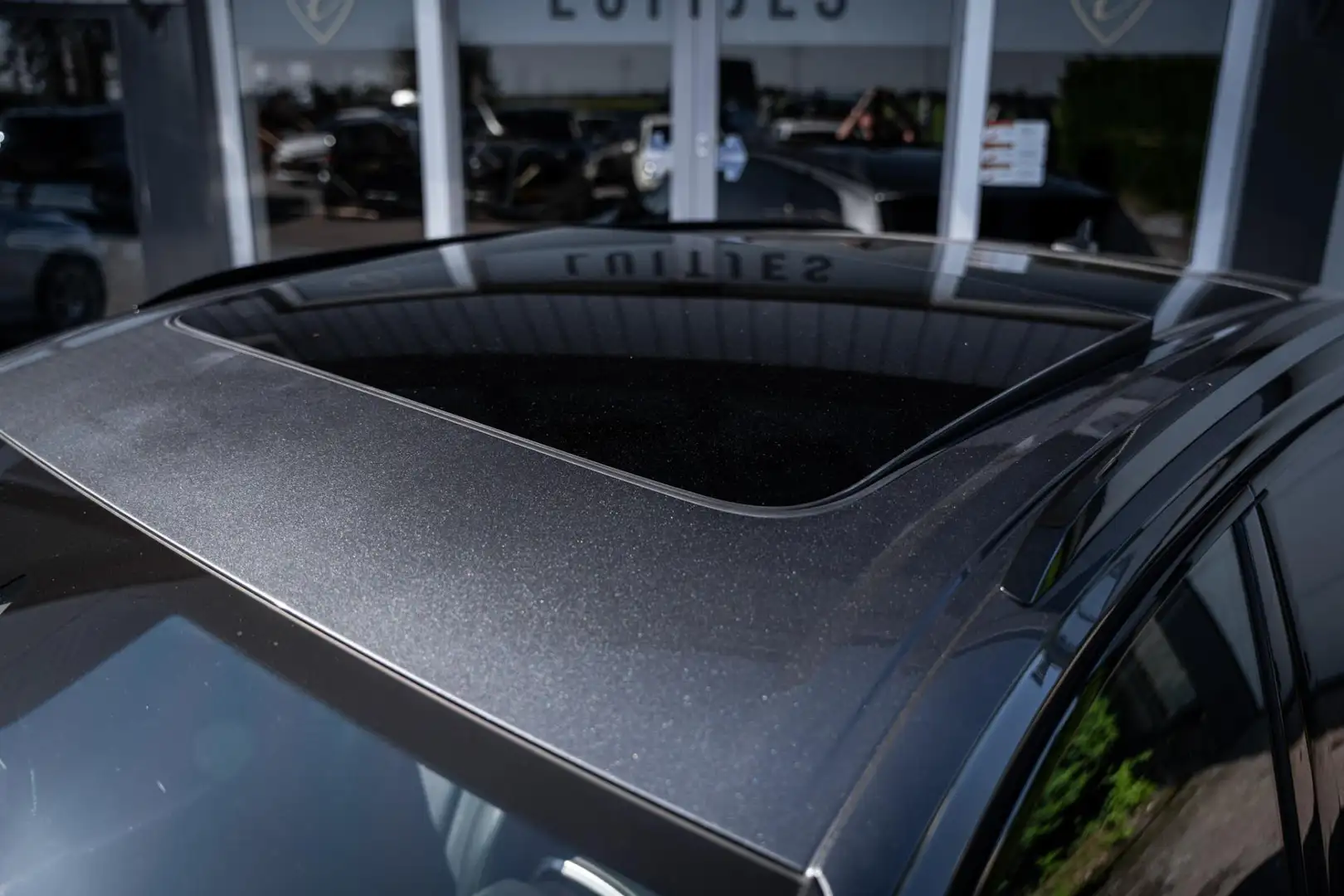Audi Q7 60 TFSIe quattro S-line Competition I B&O I Pano I Grau - 2