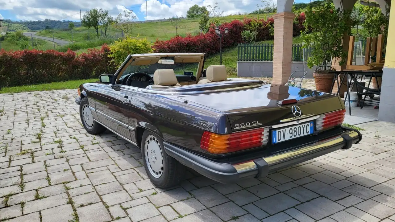 Mercedes-Benz 560 SEC coupe, foto 2