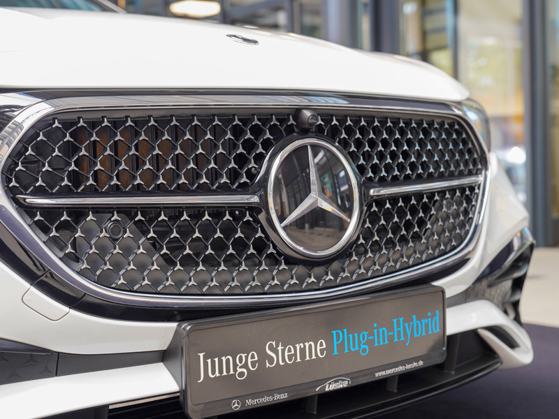 Mercedes-Benz E 300 E 300 de T AMG Line Night Superscreen AIRMATIC — photo 7