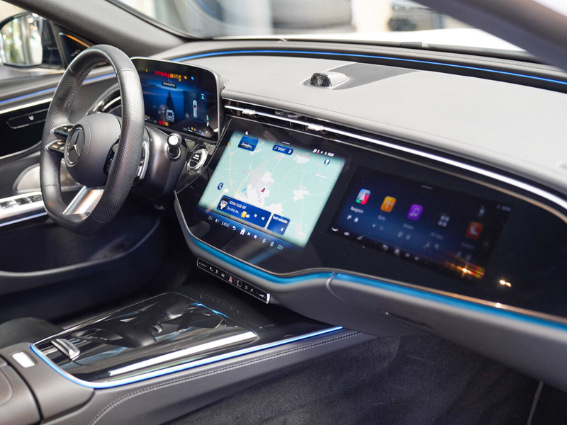 Mercedes-Benz E 300 E 300 de T AMG Line Night Superscreen AIRMATIC — photo 8