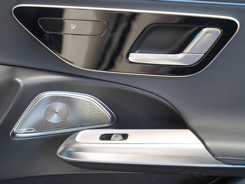 Mercedes-Benz E 300 E 300 de T AMG Line Night Superscreen AIRMATIC — photo 11