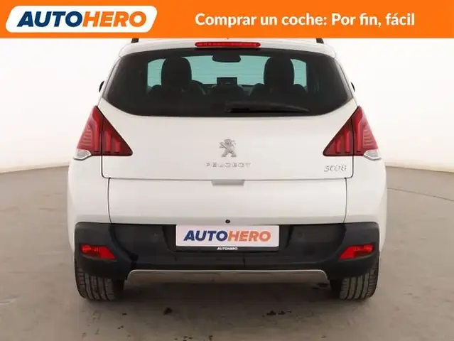 Peugeot 3008 view 5