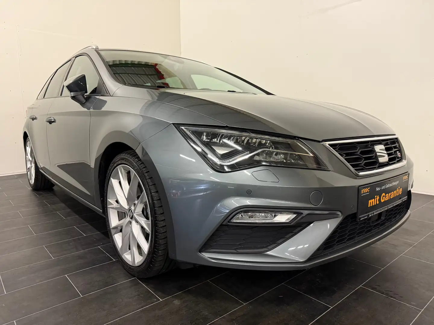 SEAT Leon ST FR 2,0 TDI DSG 4Drive**LED-Allrad-Navi-Leder** - 1