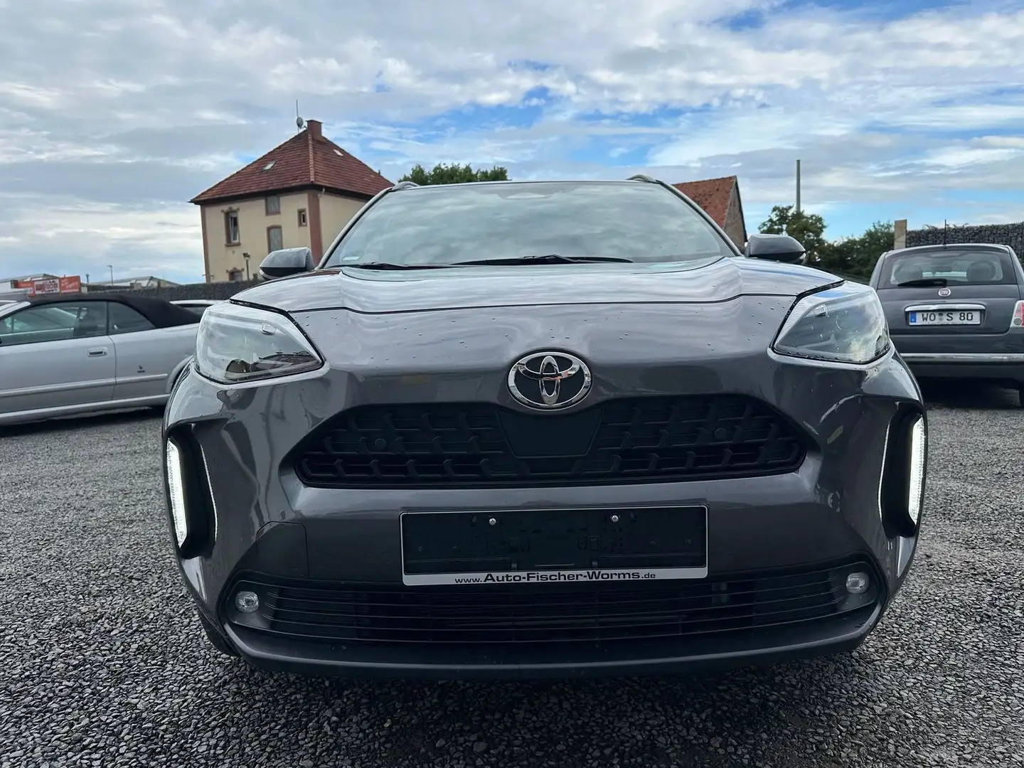 Toyota Yaris Cross Hybrid FWD Team Deutschland Grey - 2