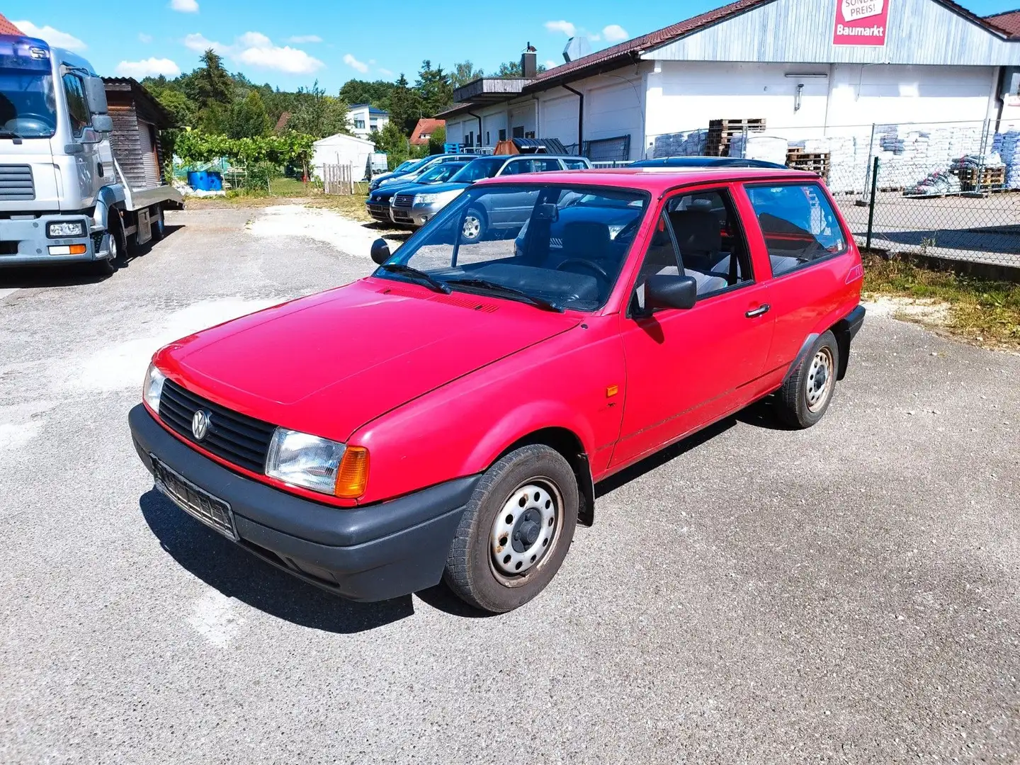 Volkswagen Polo Kleinwagen in Rot gebraucht in Geislingen für € 990,-