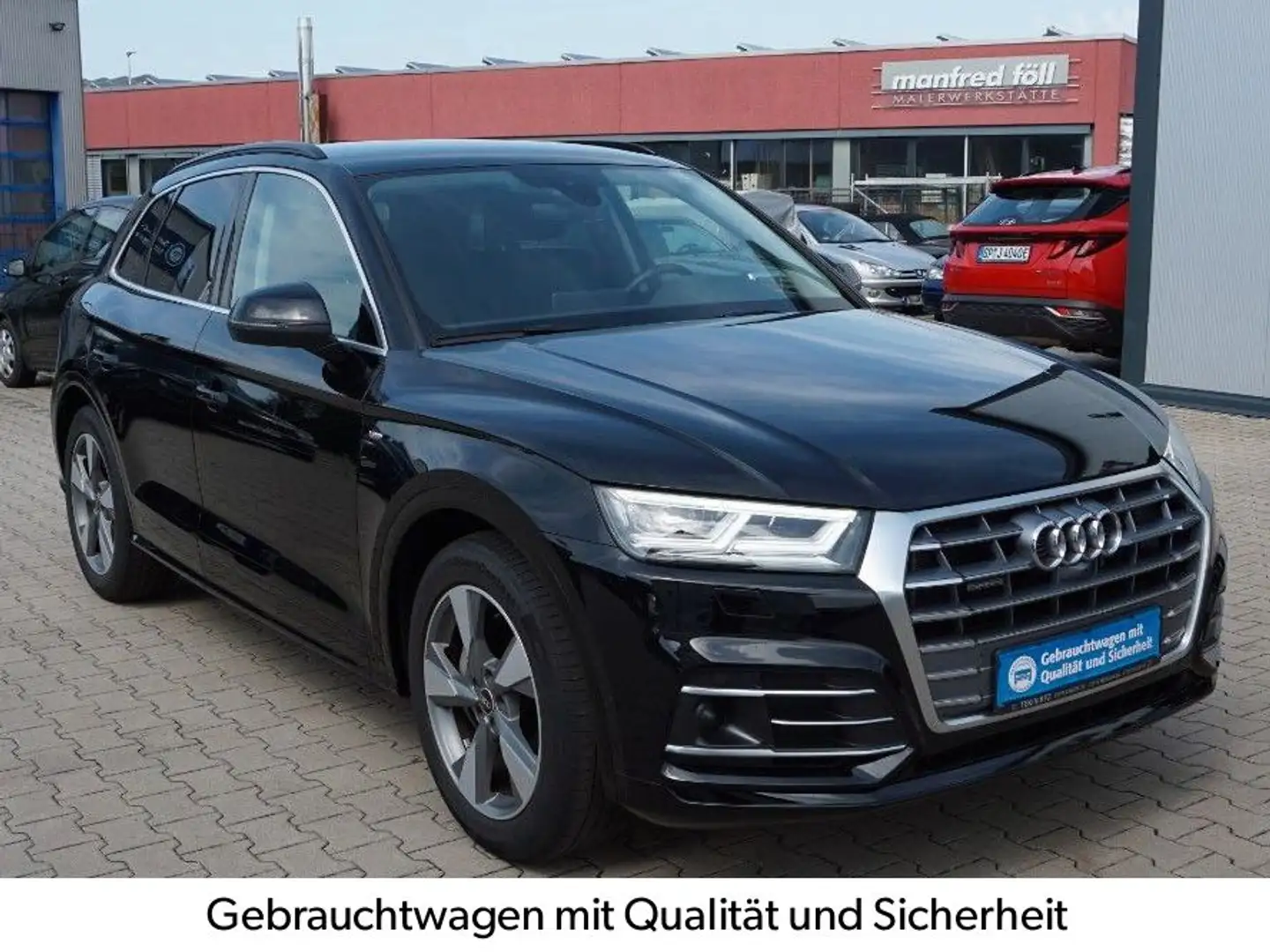 Audi Q5 50 TFSI e Quattro S line Virtual Schwarz - 2