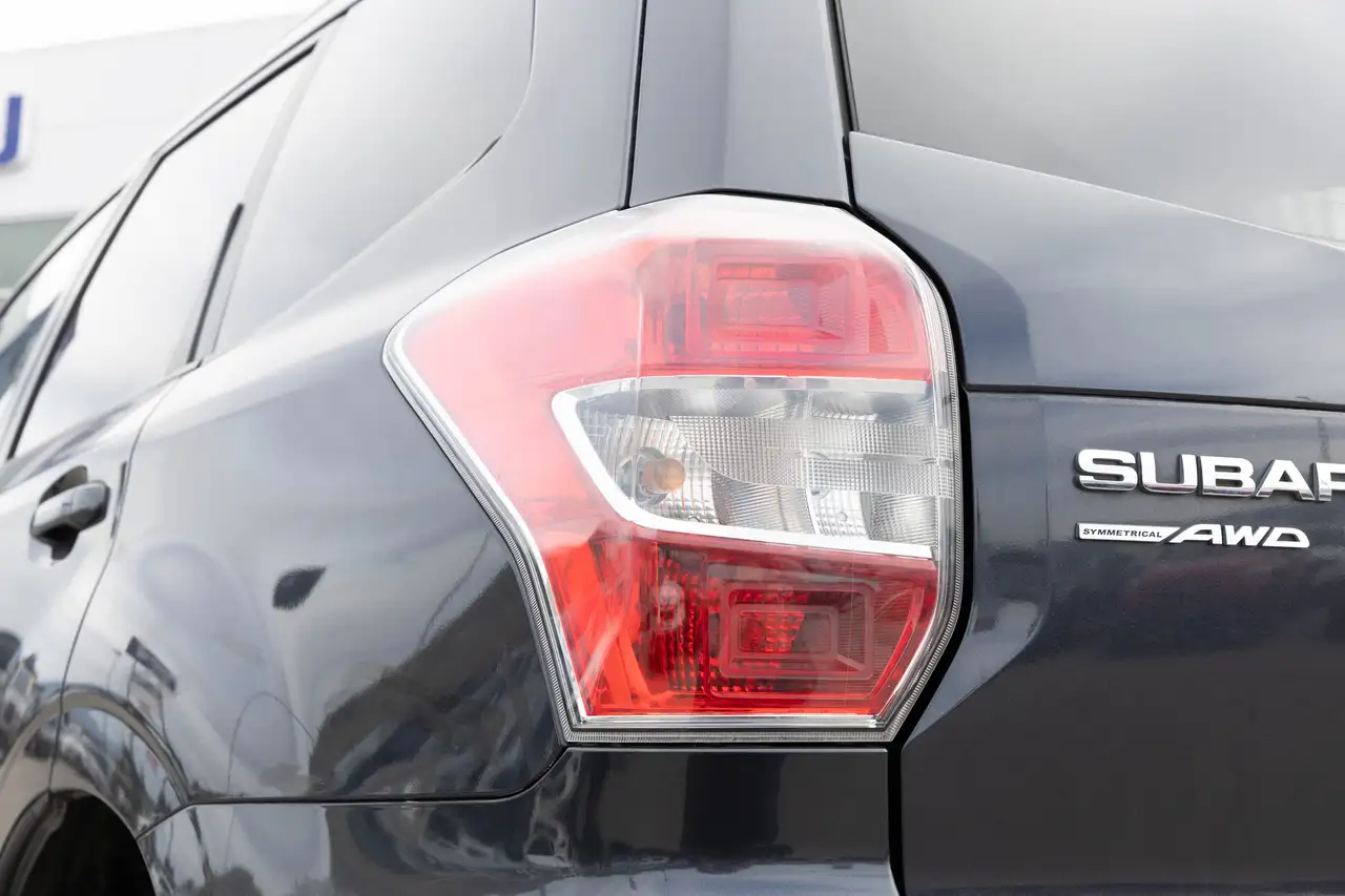 Subaru Forester снимка Subaru Forester