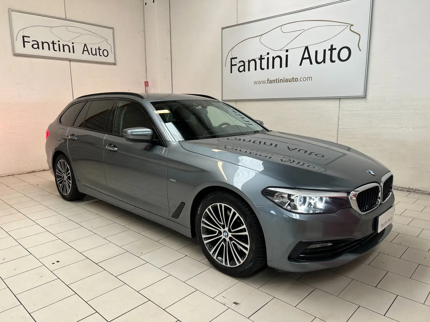 BMW 520 d Touring Sport c.auto-DETTAGLI IN DESCRIZIONE Gris - 1
