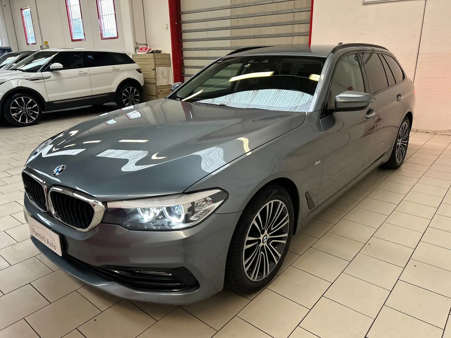BMW 520 d Touring Sport c.auto-DETTAGLI IN DESCRIZIONE Gris - 2