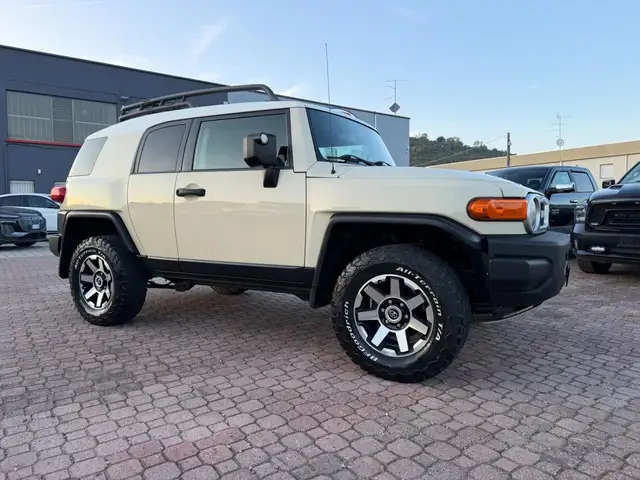 Toyota FJ Cruiser 4.0 V6 4X4 BELLISSIMA COME NUOVA!