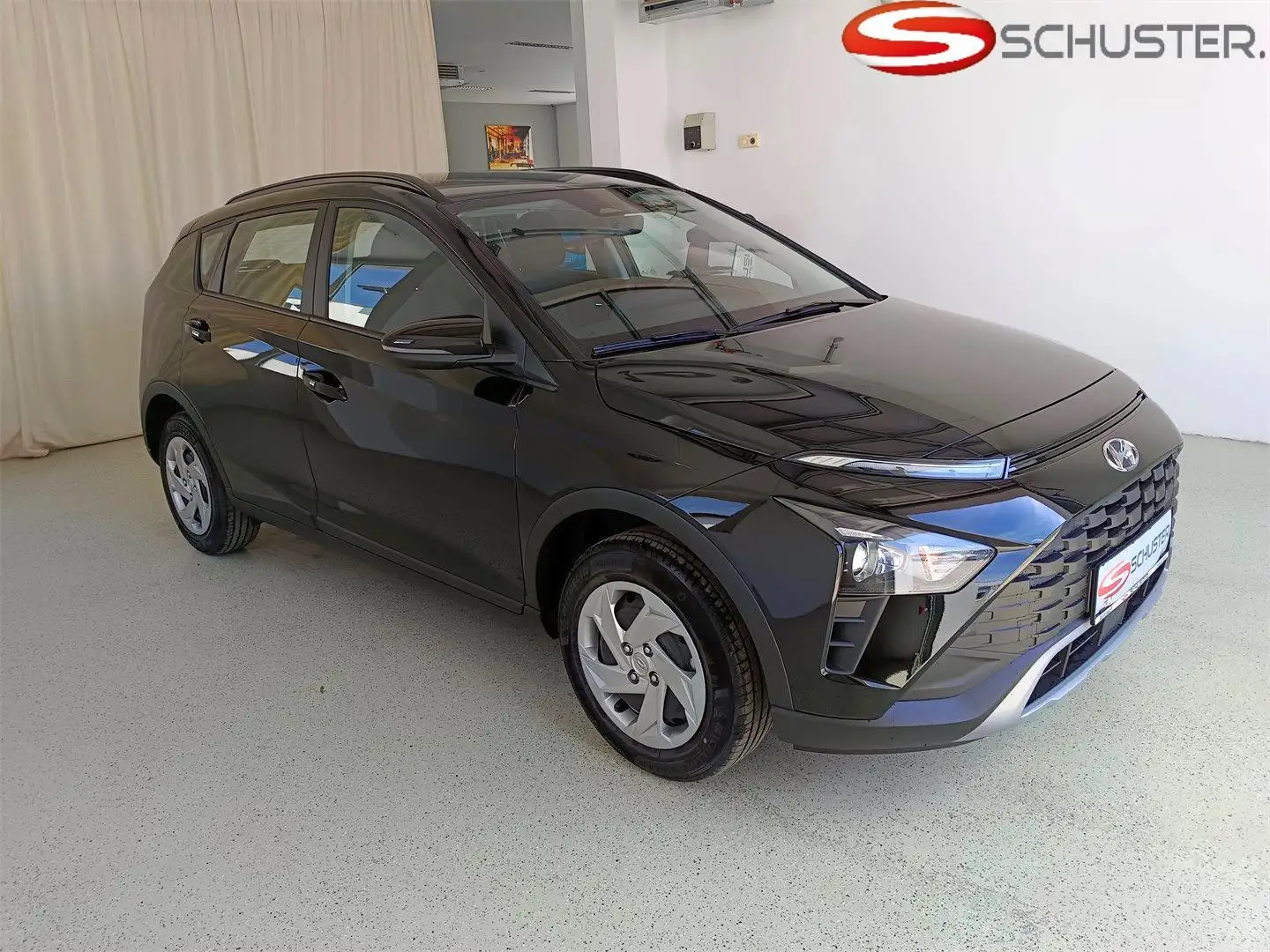 Hyundai BAYON Bayon i-Line 1,2 MPI y1bi1 Schwarz - 1