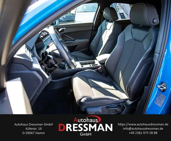 Audi Q3 view 11