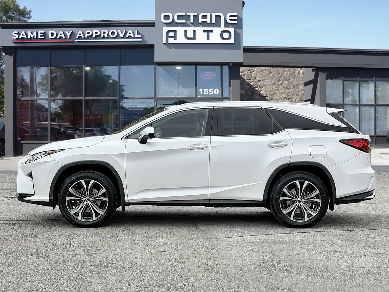Lexus RX photo Lexus RX