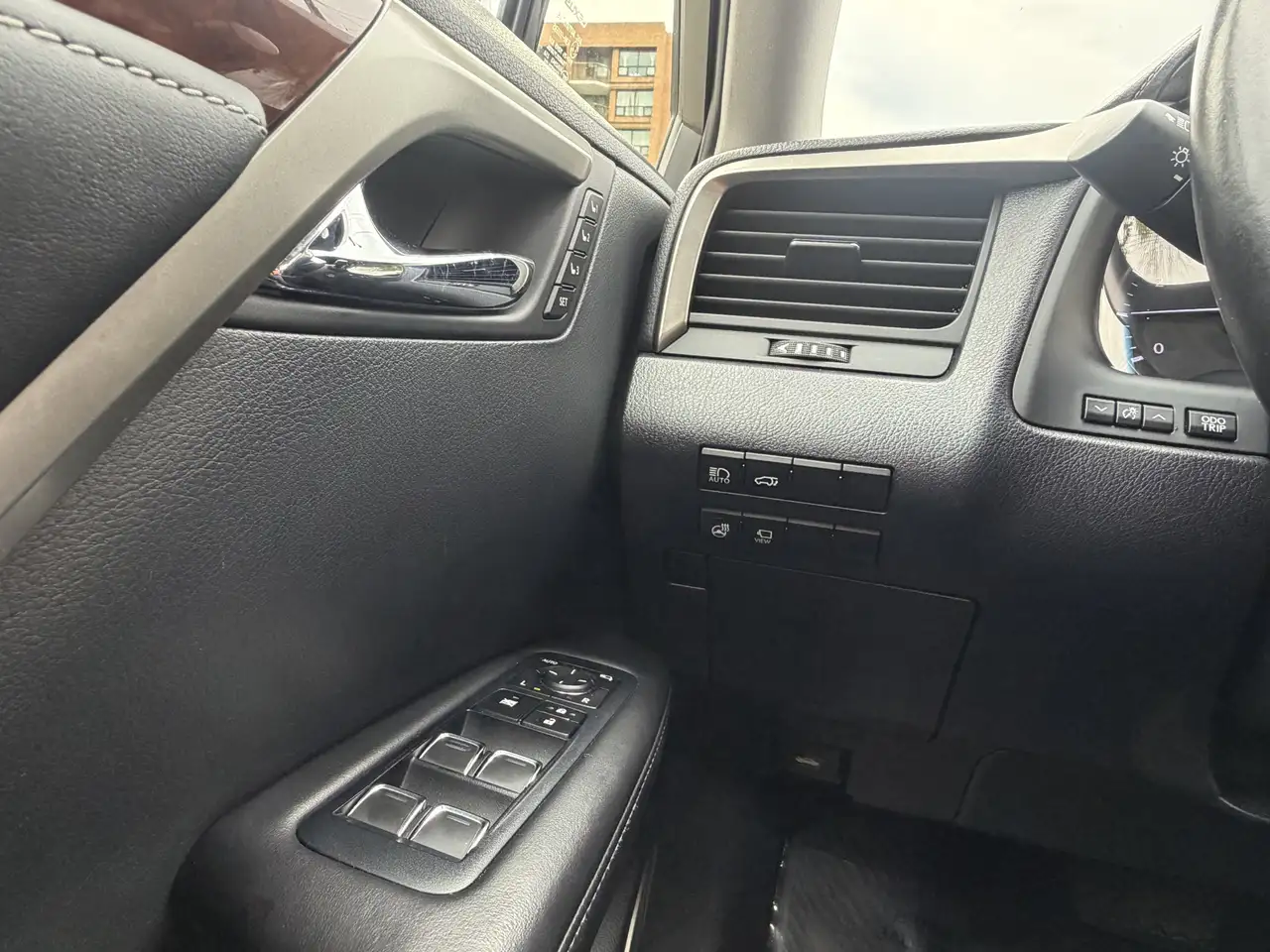 Lexus RX photo Lexus RX